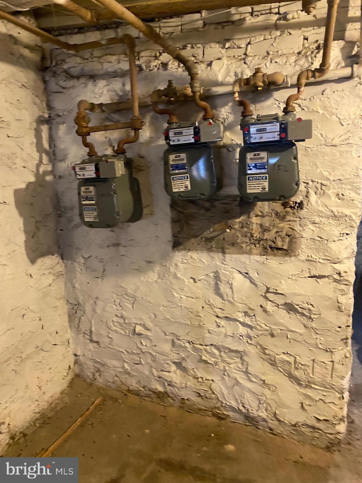 WOODBROOK - Residential Income