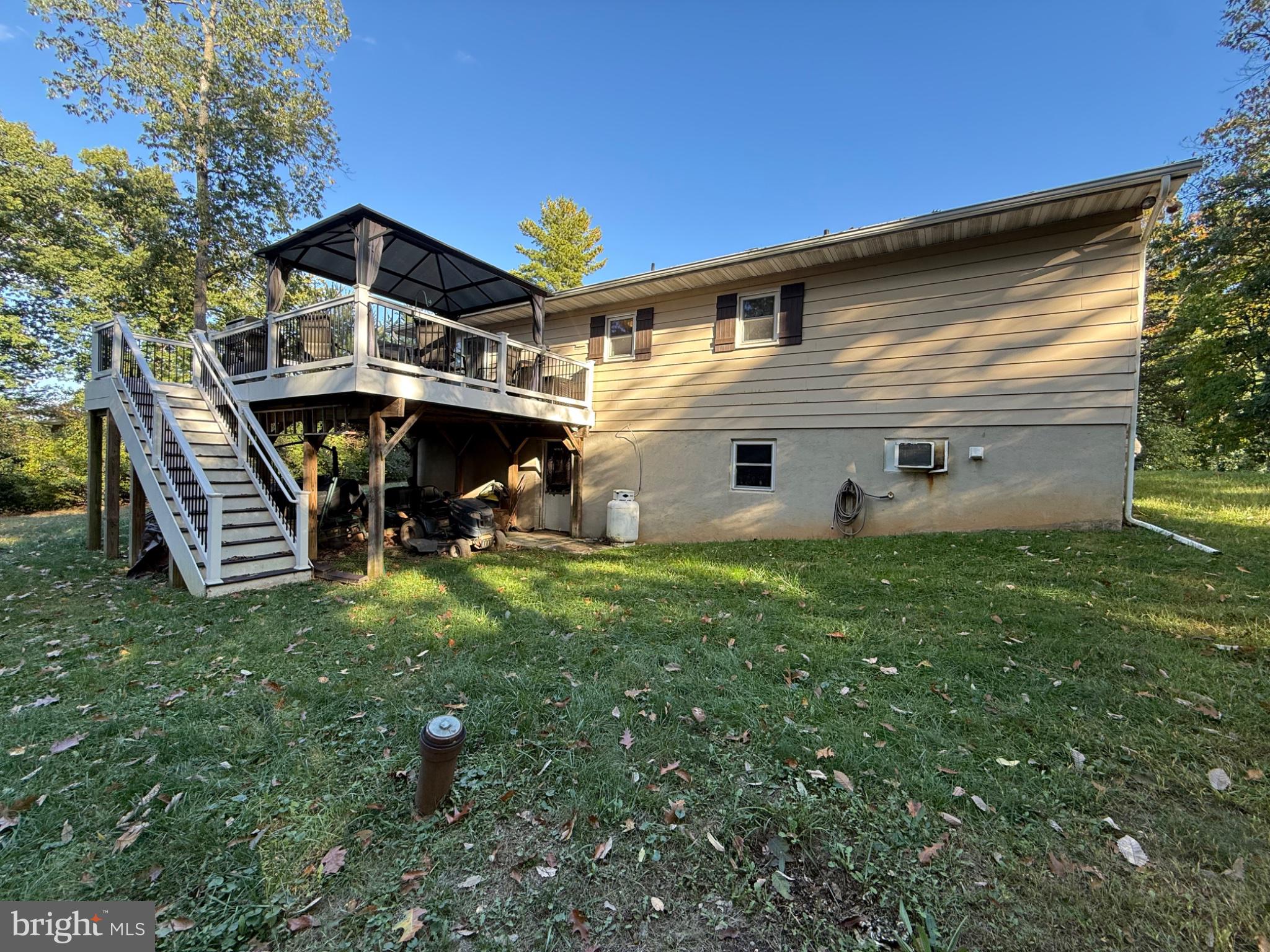 2704 ELIZABETH DRIVE