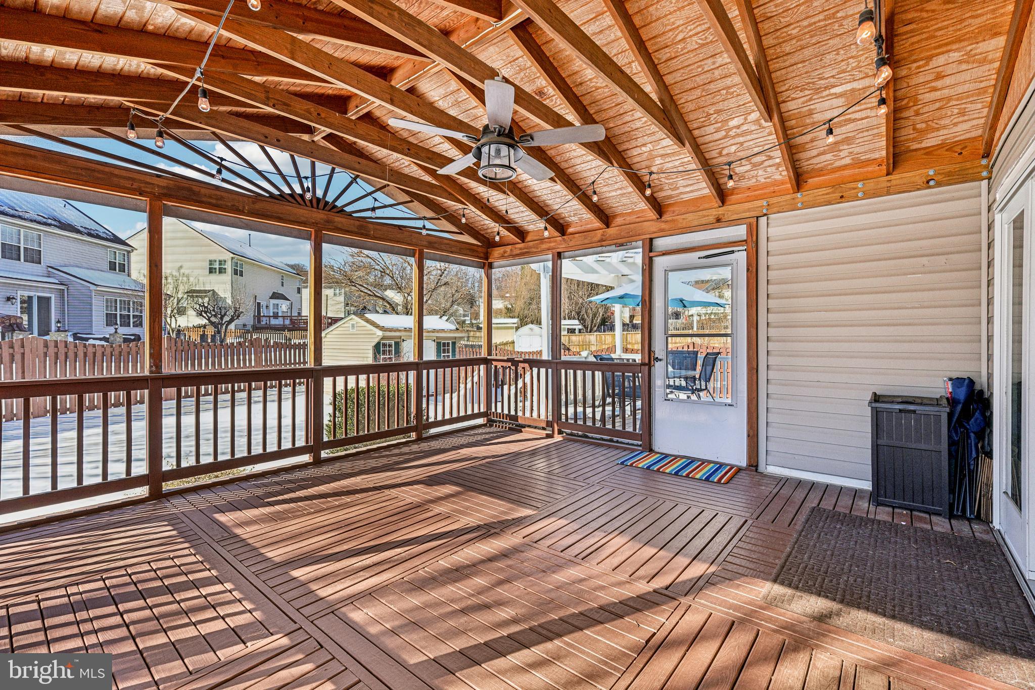 ROSEBERRY - Residential