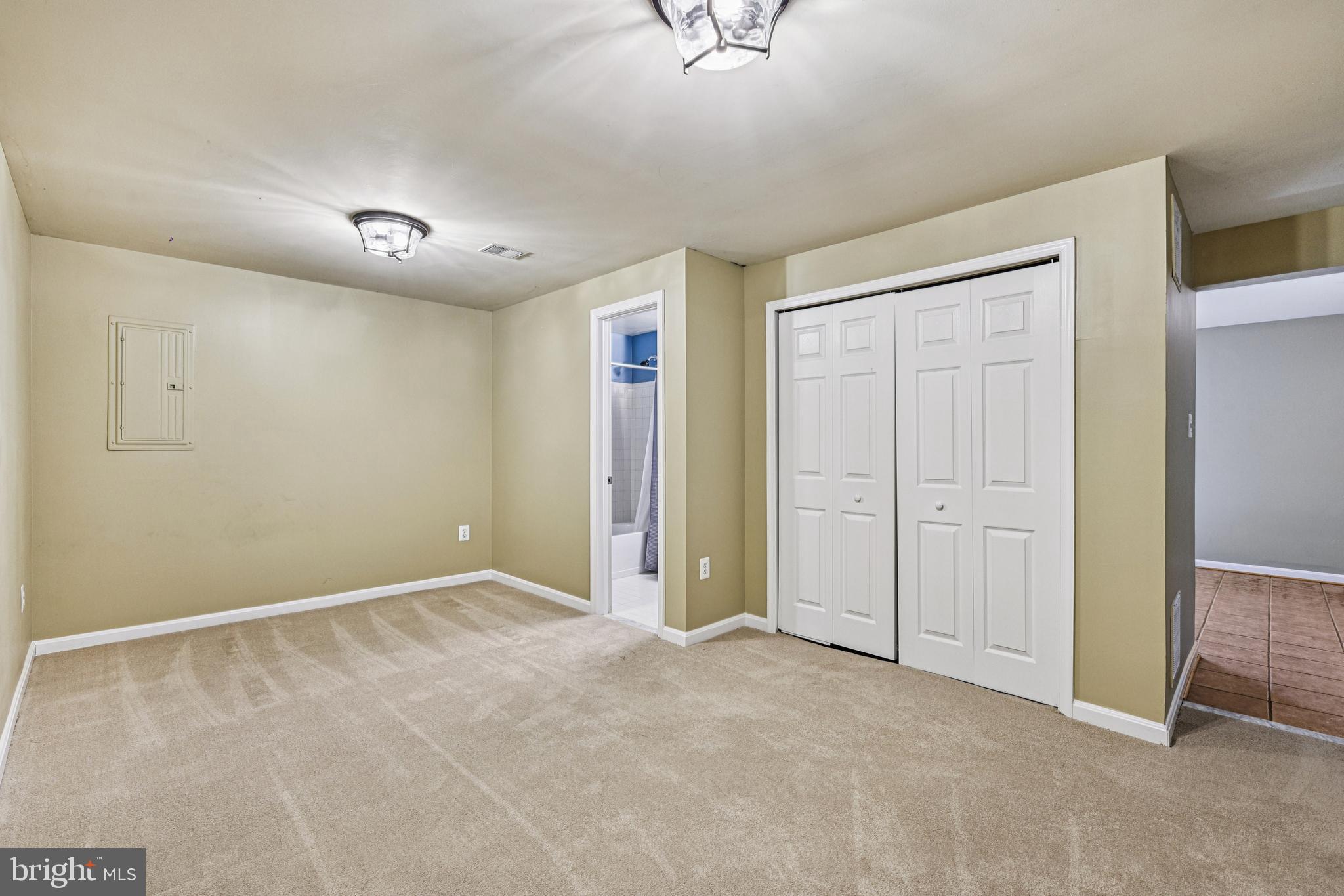 ROSEBERRY - Residential