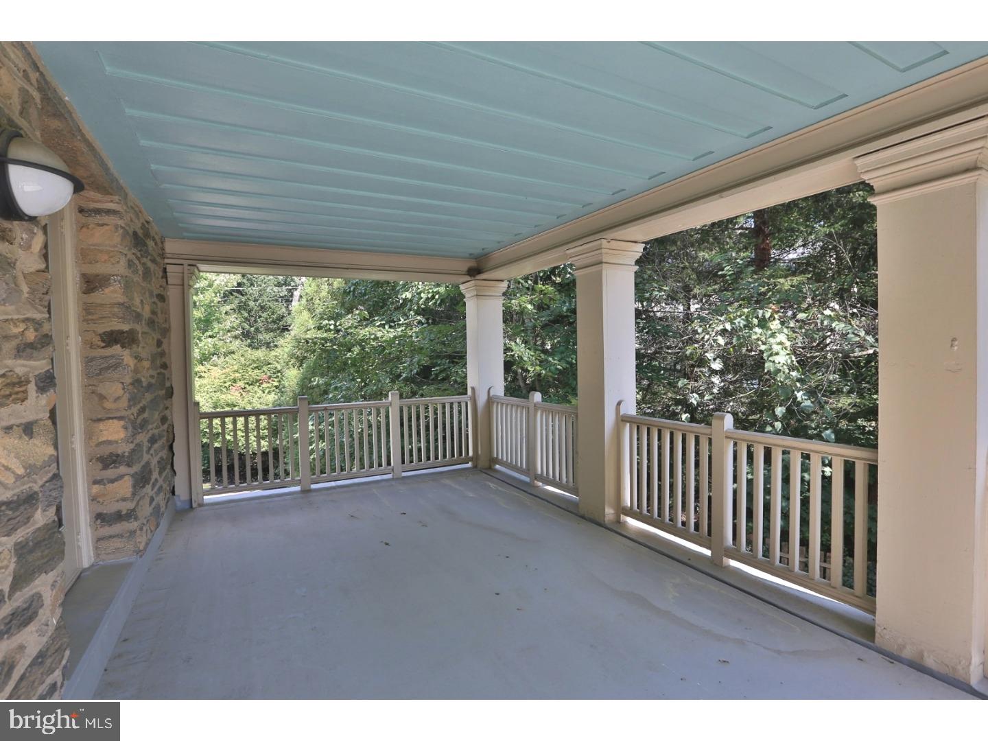 CHESTNUT HILL - Residential