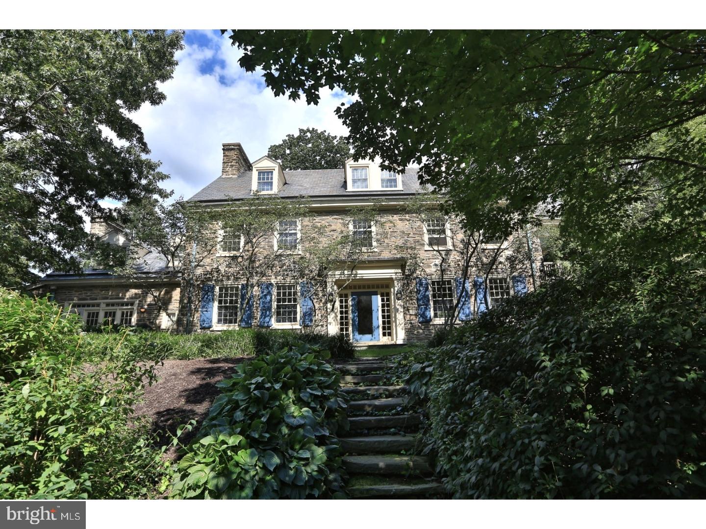 CHESTNUT HILL - Residential