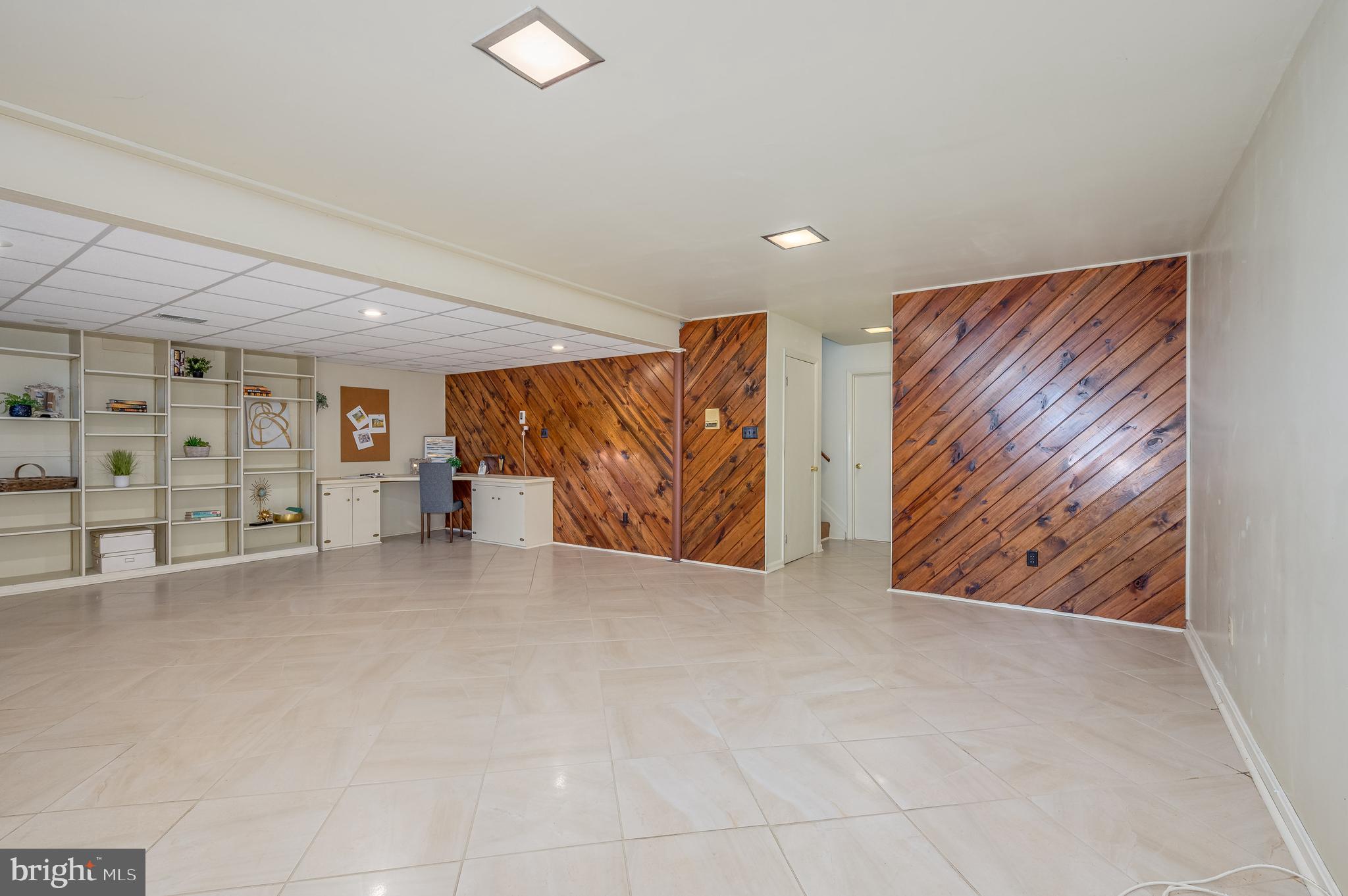 VALLEY VIEW - Residential