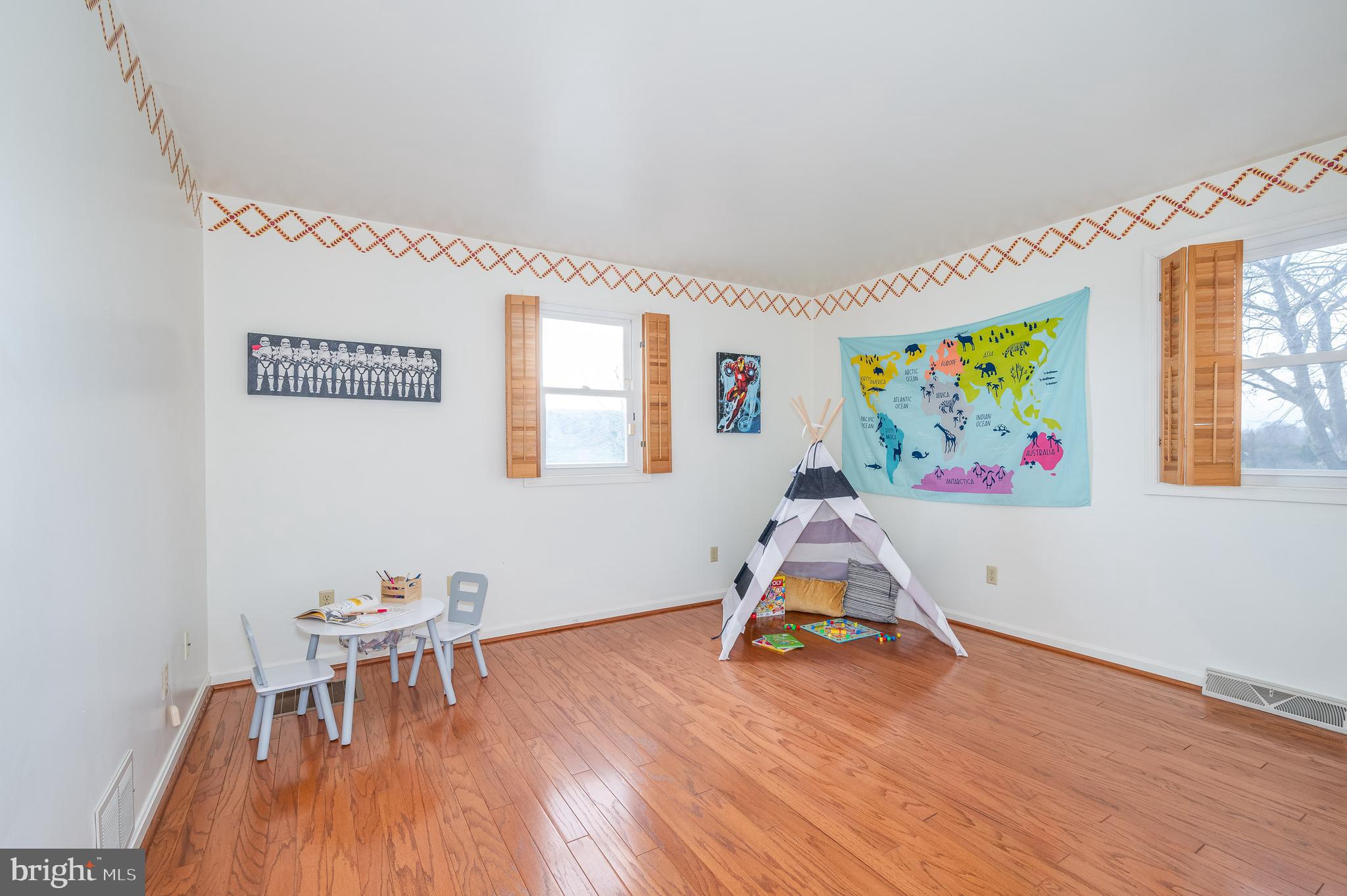 VALLEY VIEW - Residential