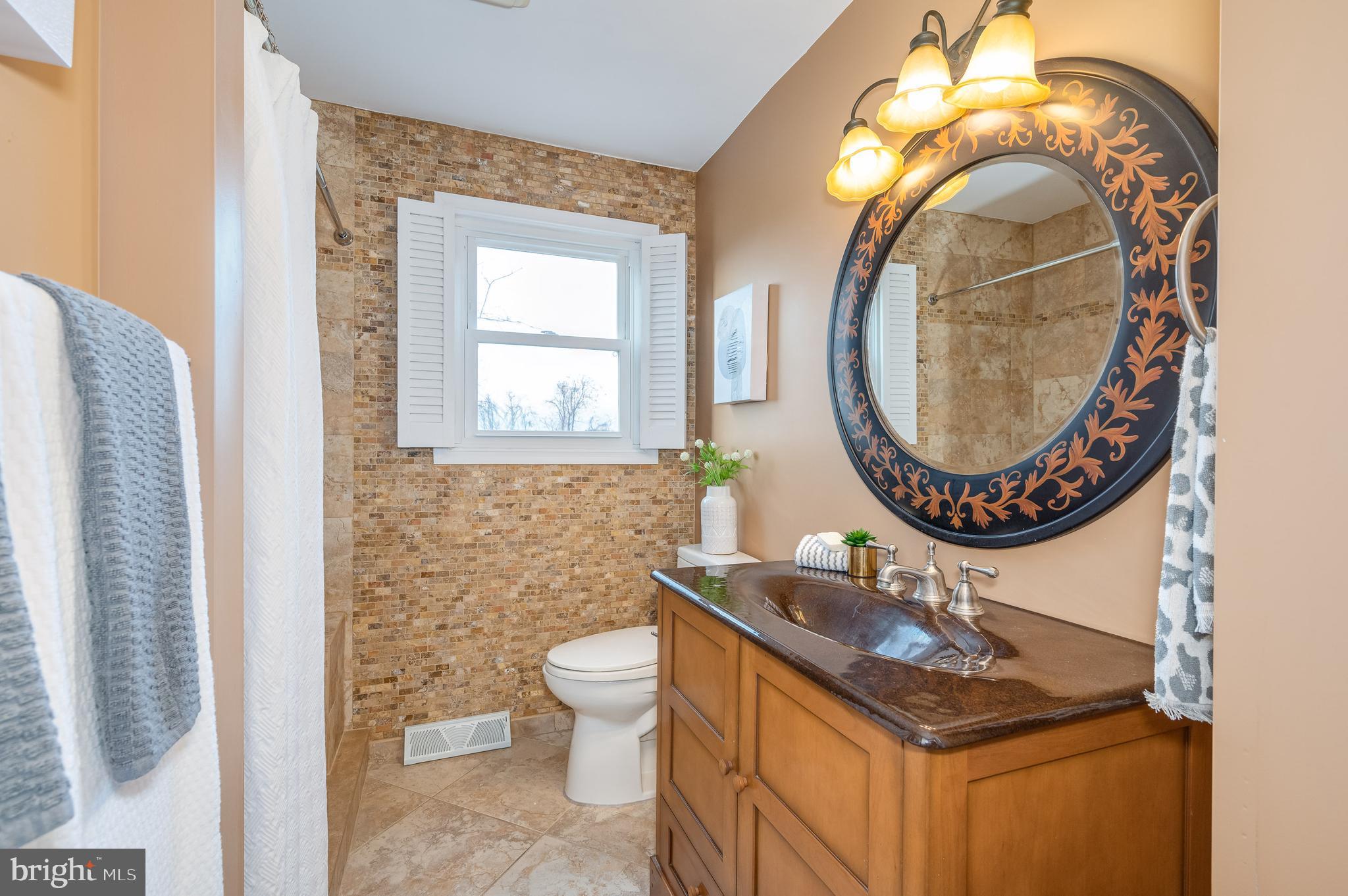 VALLEY VIEW - Residential