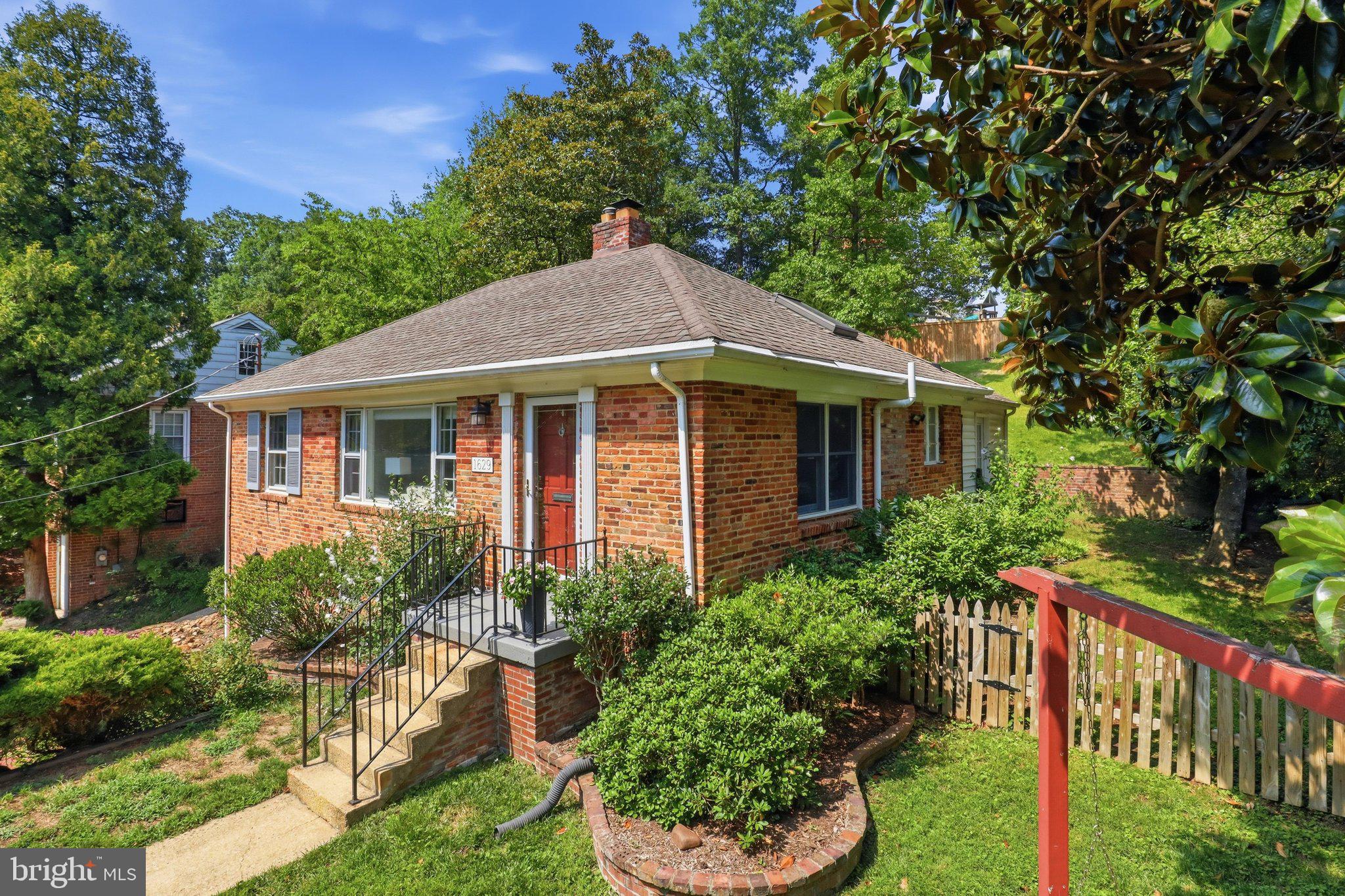 1629 FRANCIS HAMMOND PARKWAY