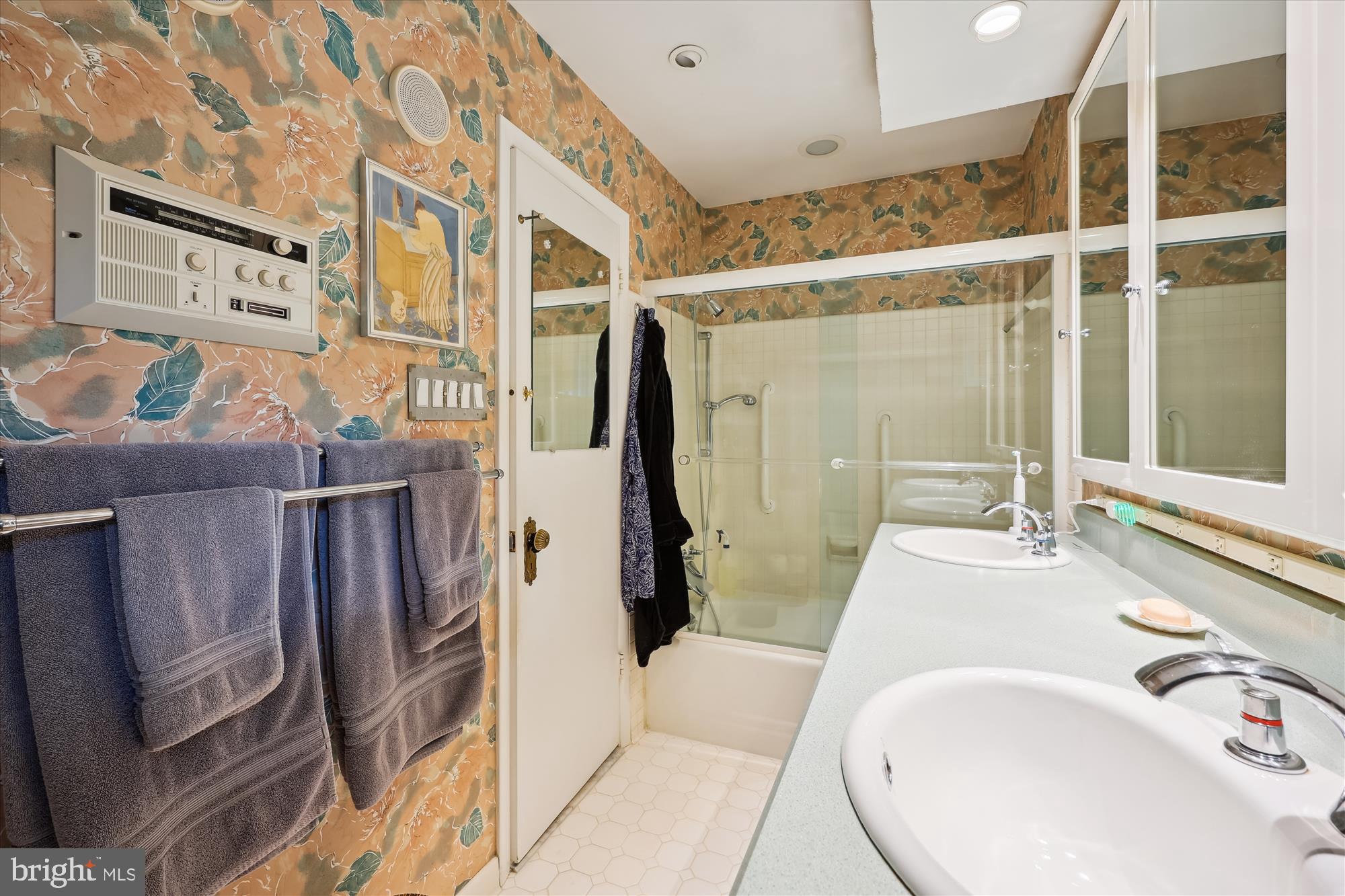 BURNING TREE ESTATES - Residential