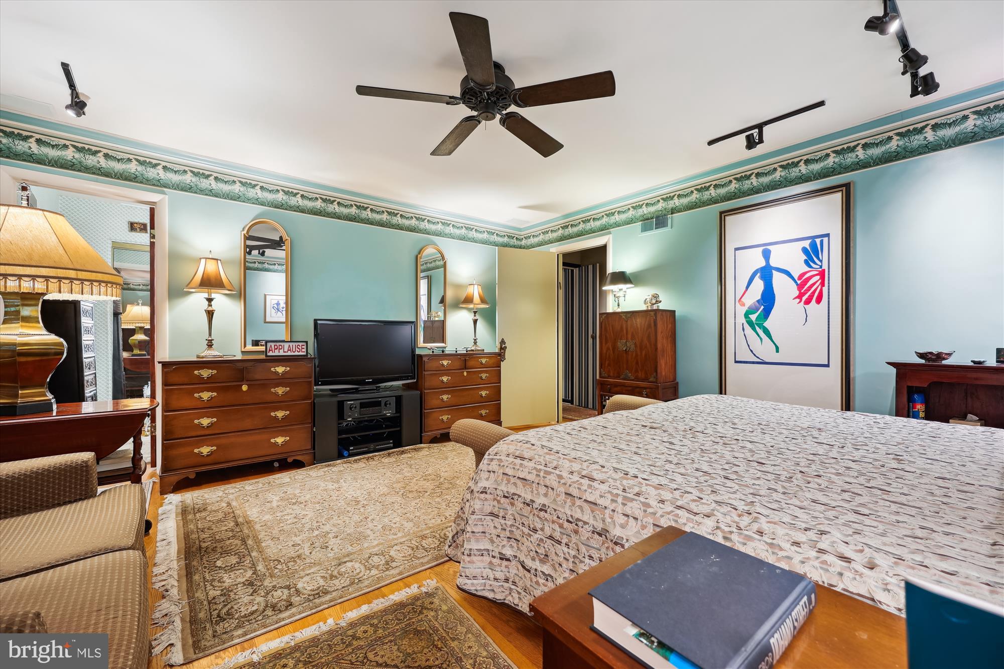 BURNING TREE ESTATES - Residential