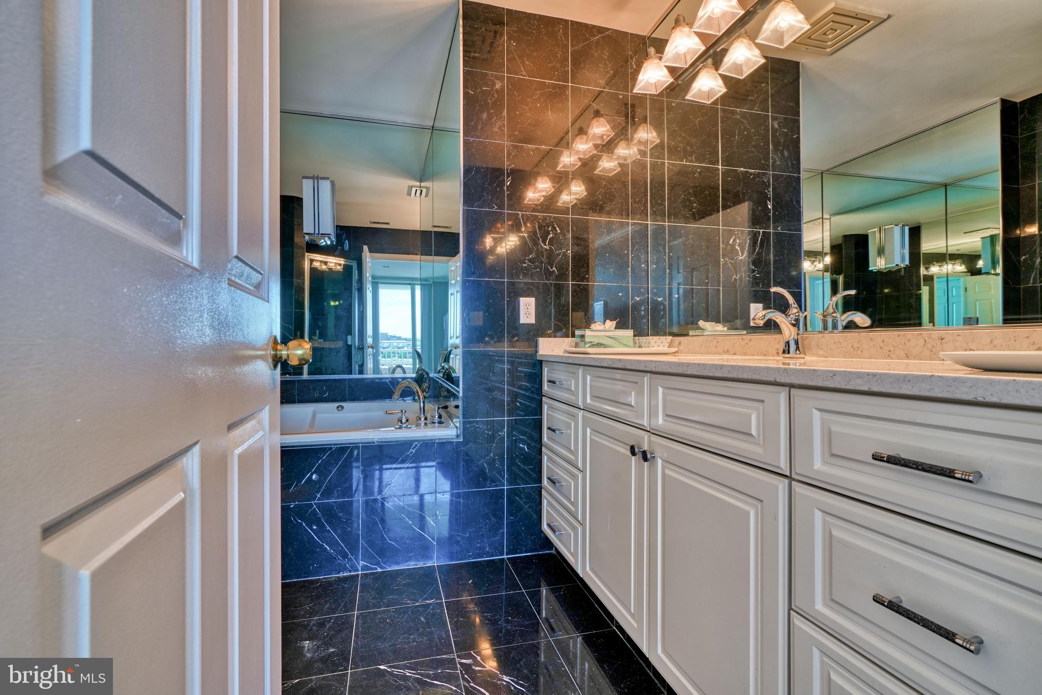 HARBORVIEW - Residential