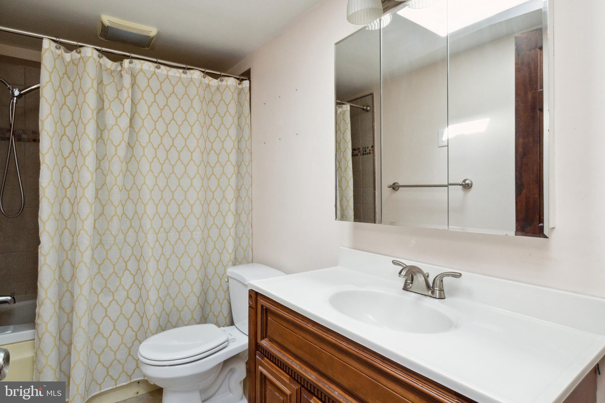 UPPER FELLS POINT - Residential Lease