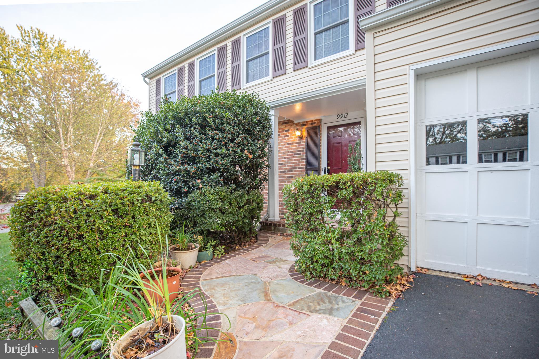 BURKE CENTRE - Residential