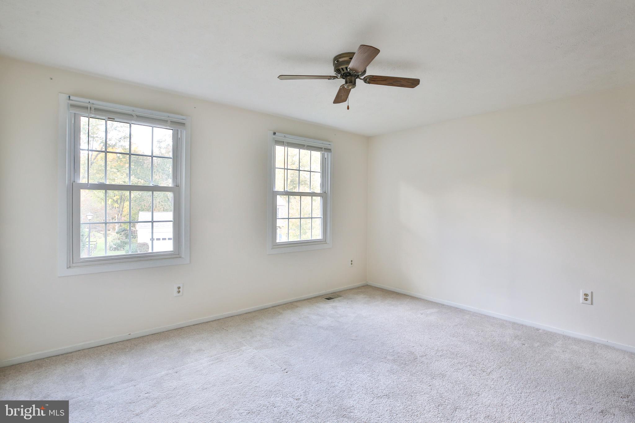 BURKE CENTRE - Residential