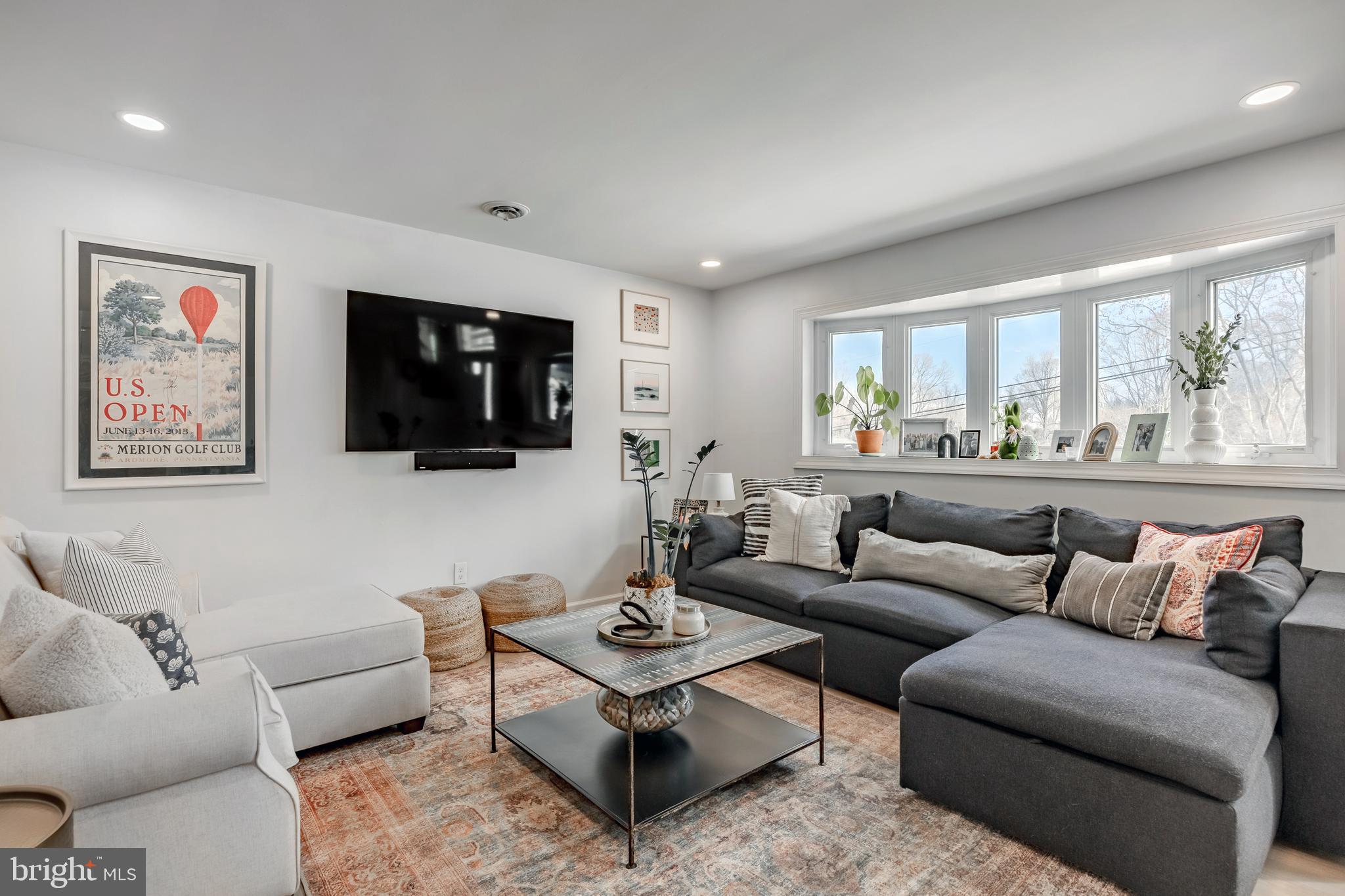 STURBRIDGE - Residential