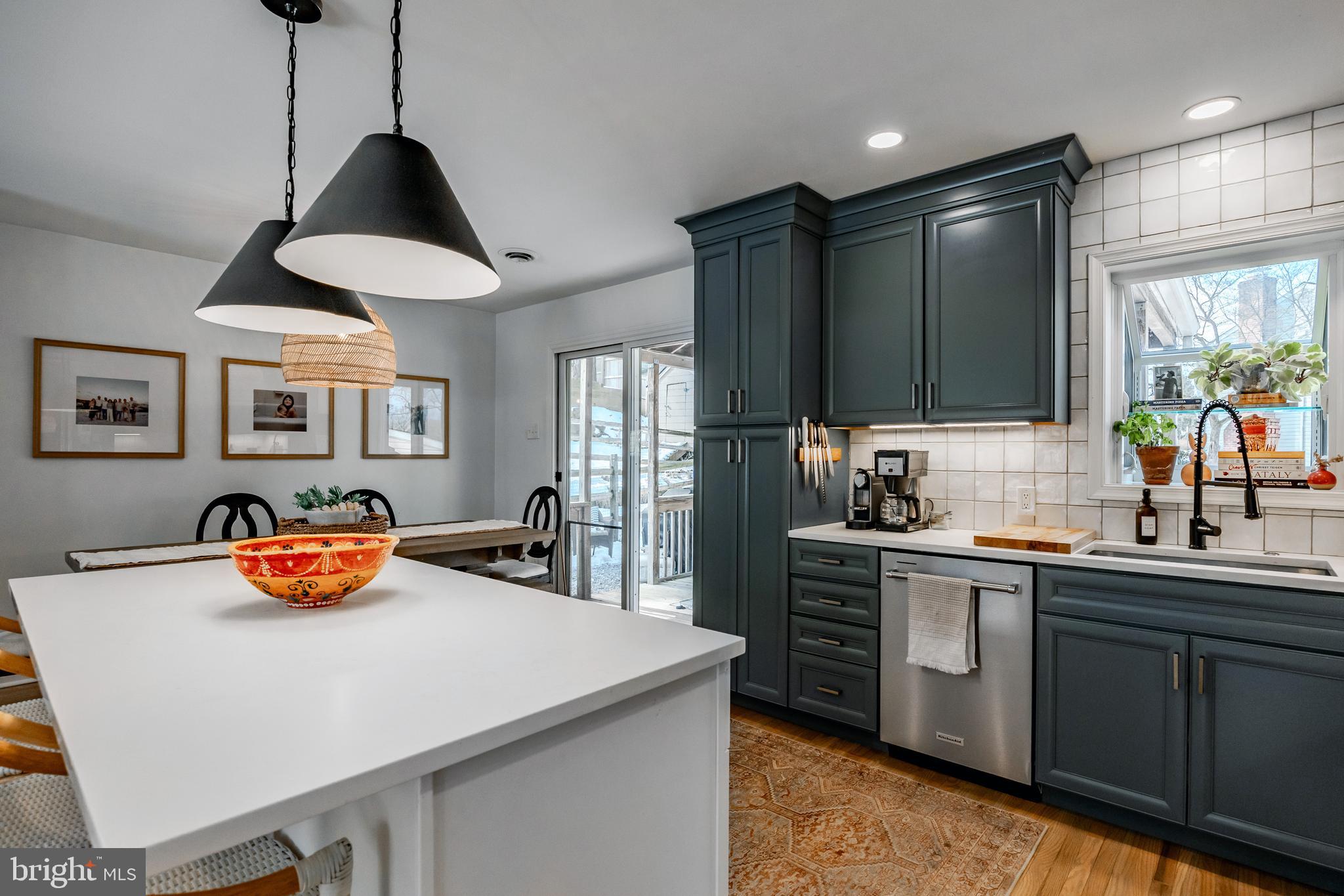 STURBRIDGE - Residential