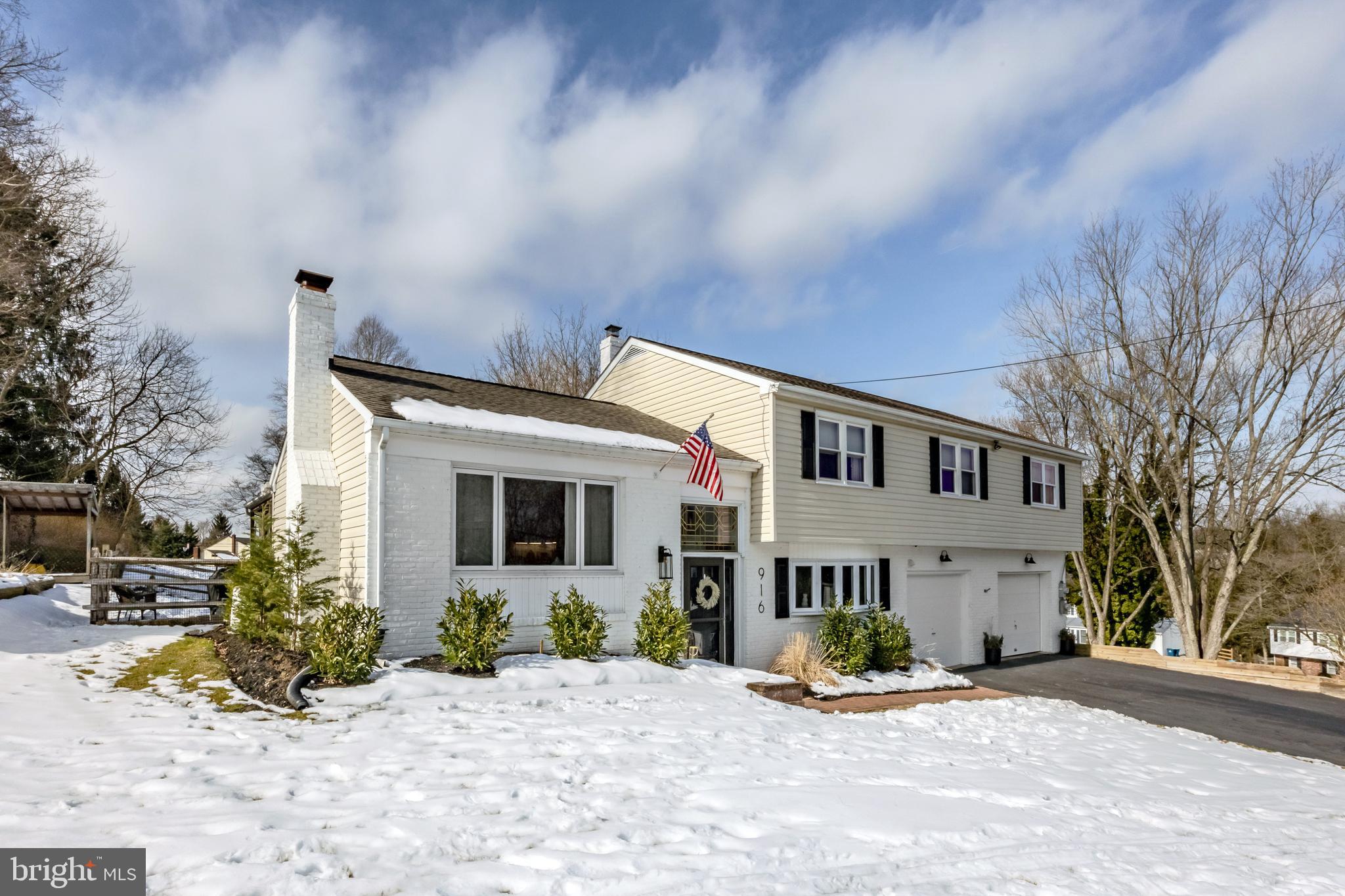 STURBRIDGE - Residential