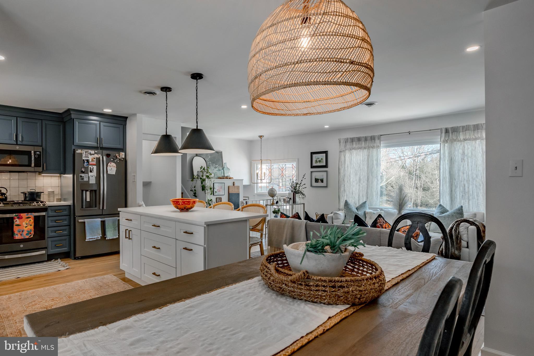 STURBRIDGE - Residential