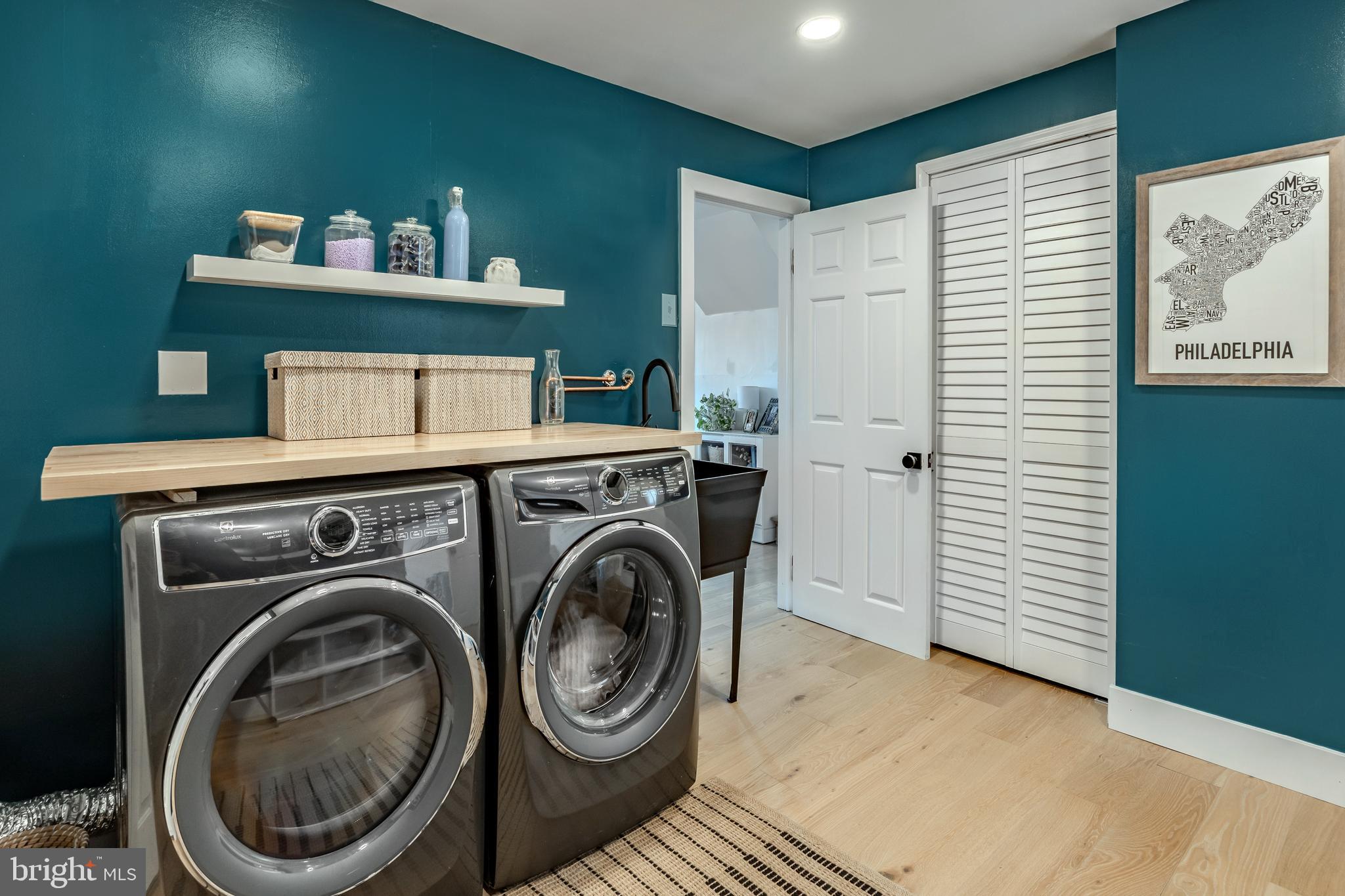 STURBRIDGE - Residential