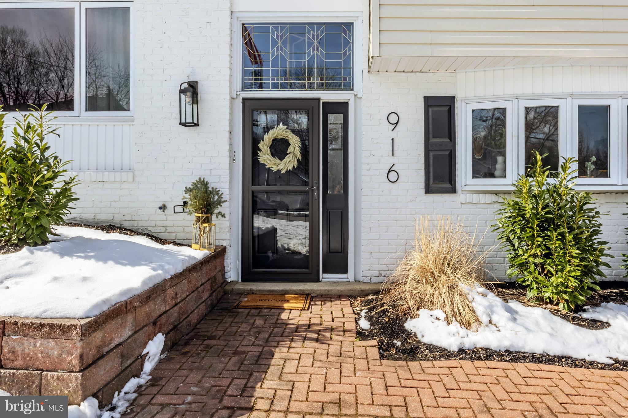 STURBRIDGE - Residential