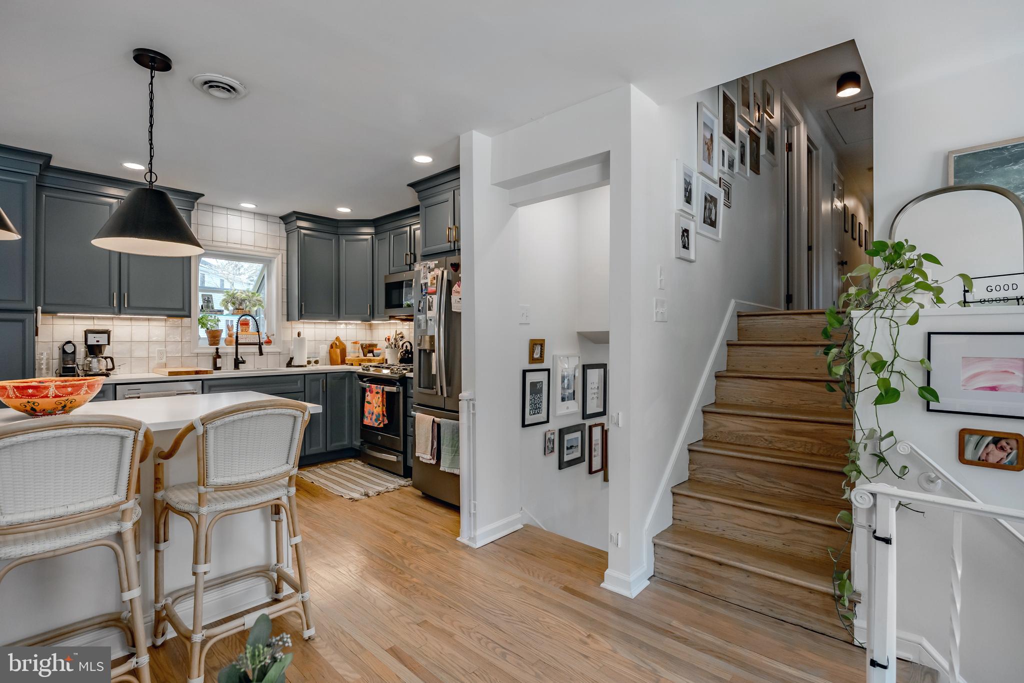 STURBRIDGE - Residential