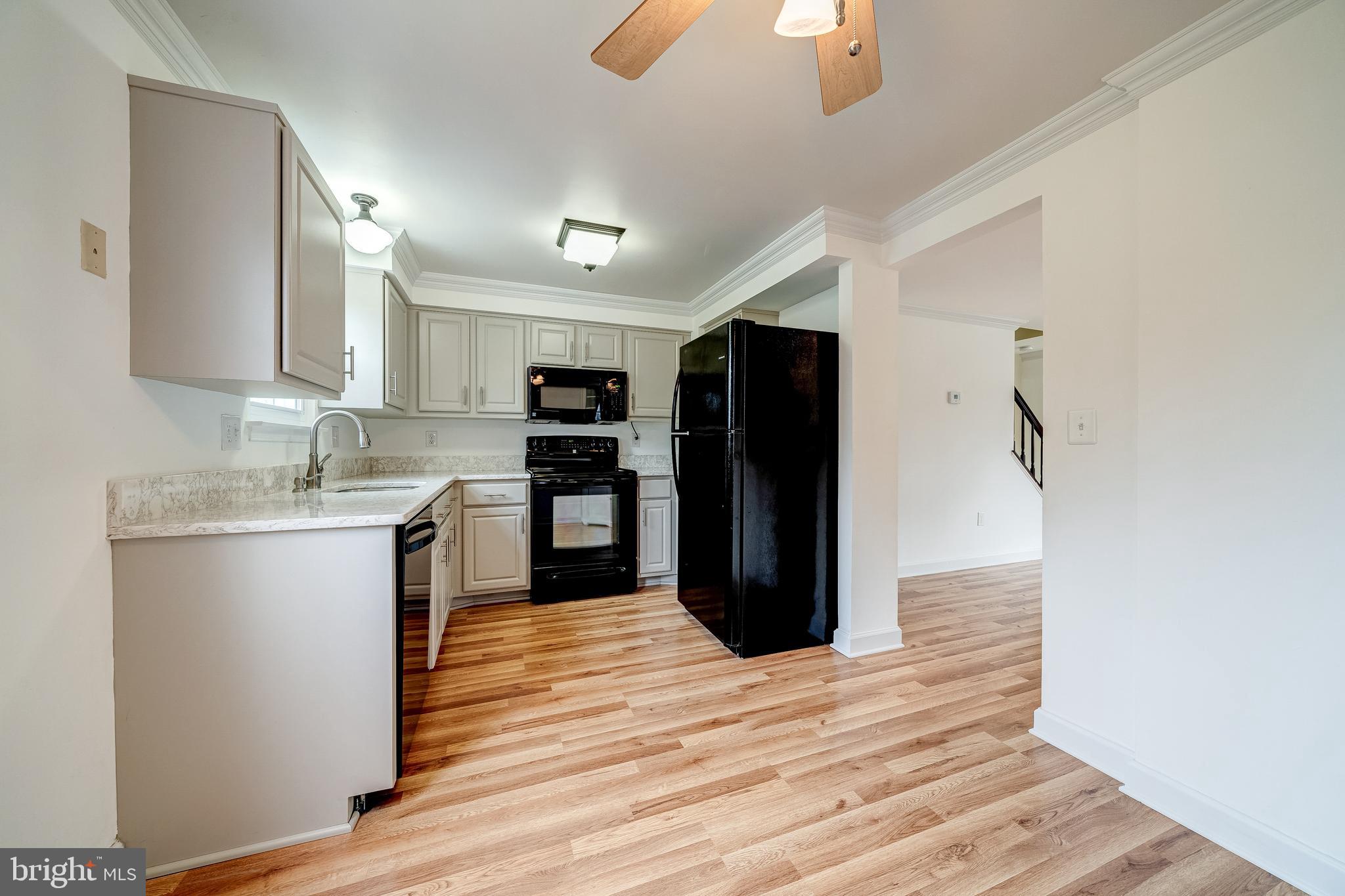 COUNTRYSIDE - Residential