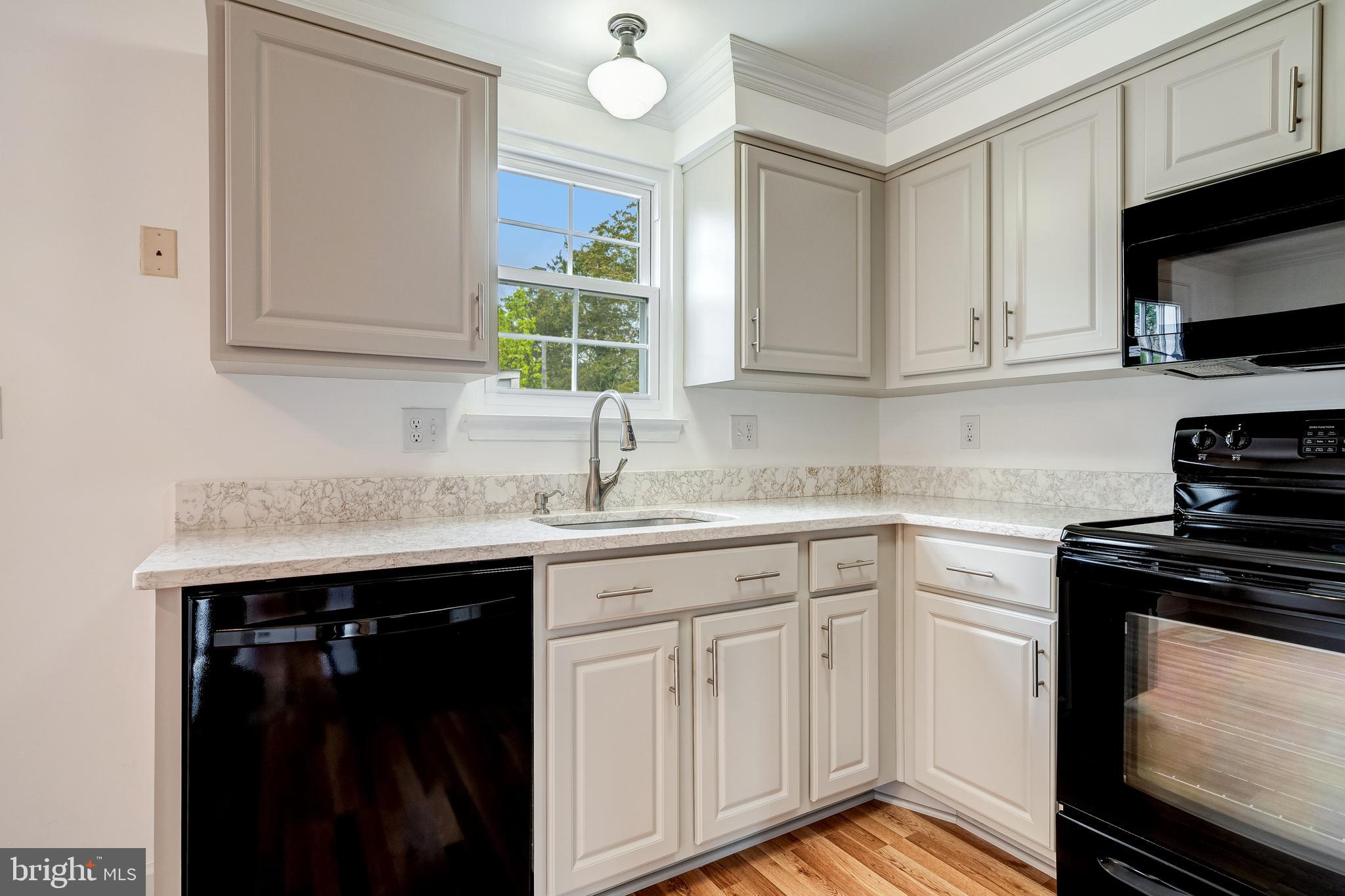 COUNTRYSIDE - Residential