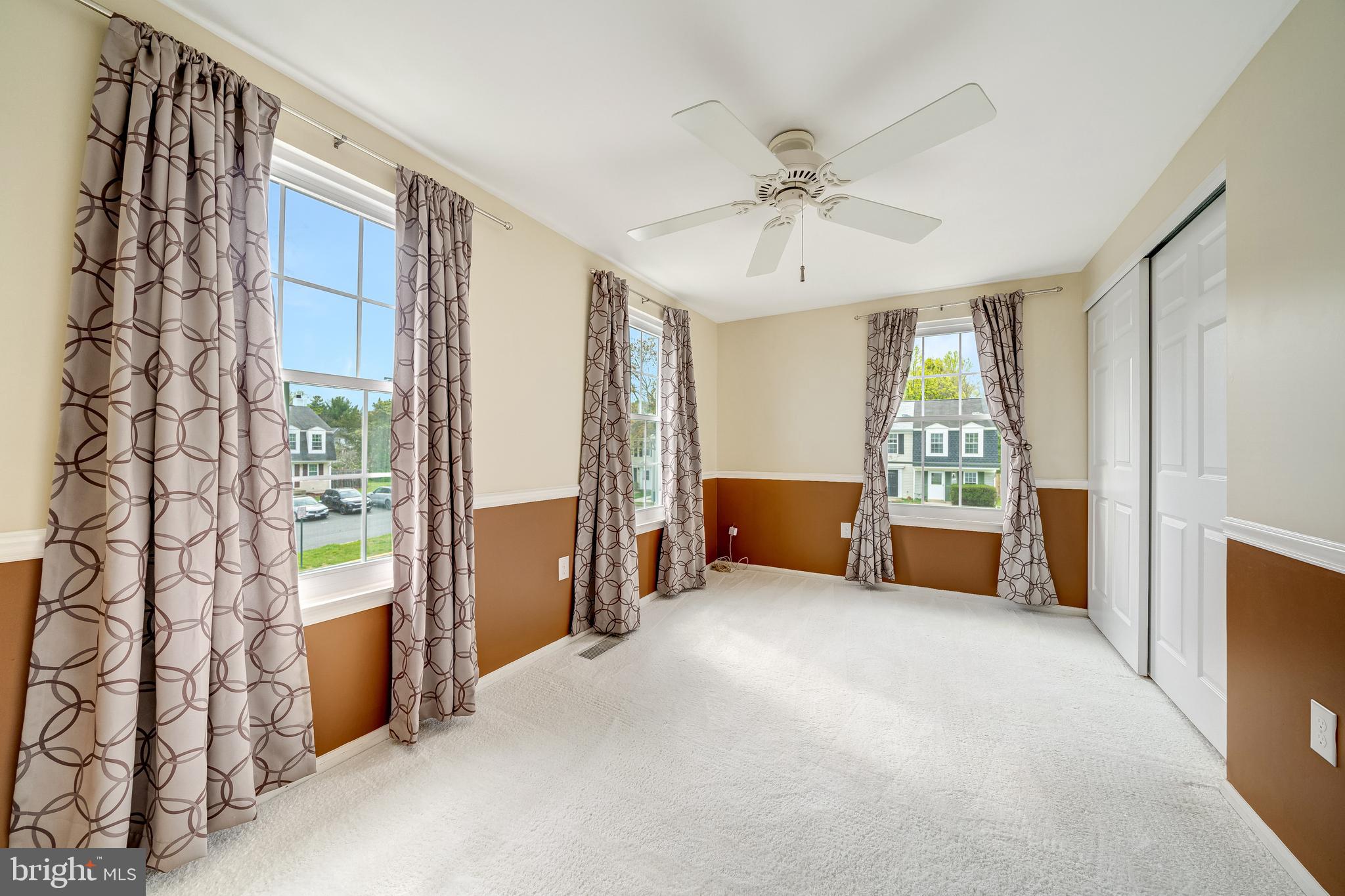 COUNTRYSIDE - Residential