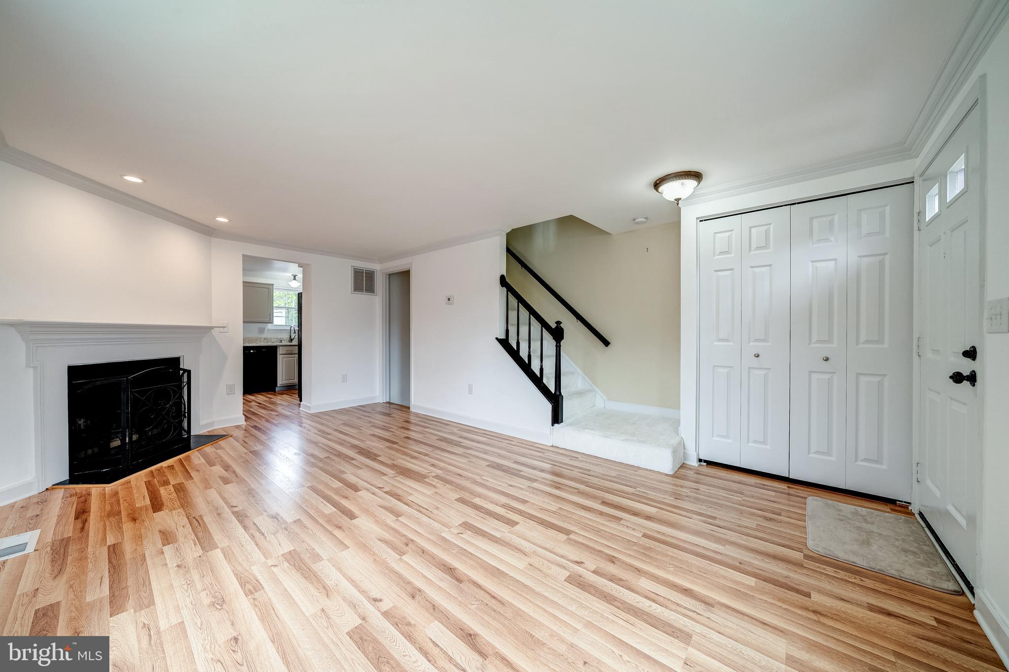 COUNTRYSIDE - Residential