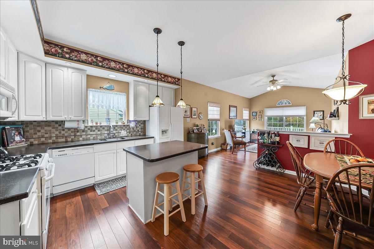 VILLAGES AT PENN RIDGE - Residential