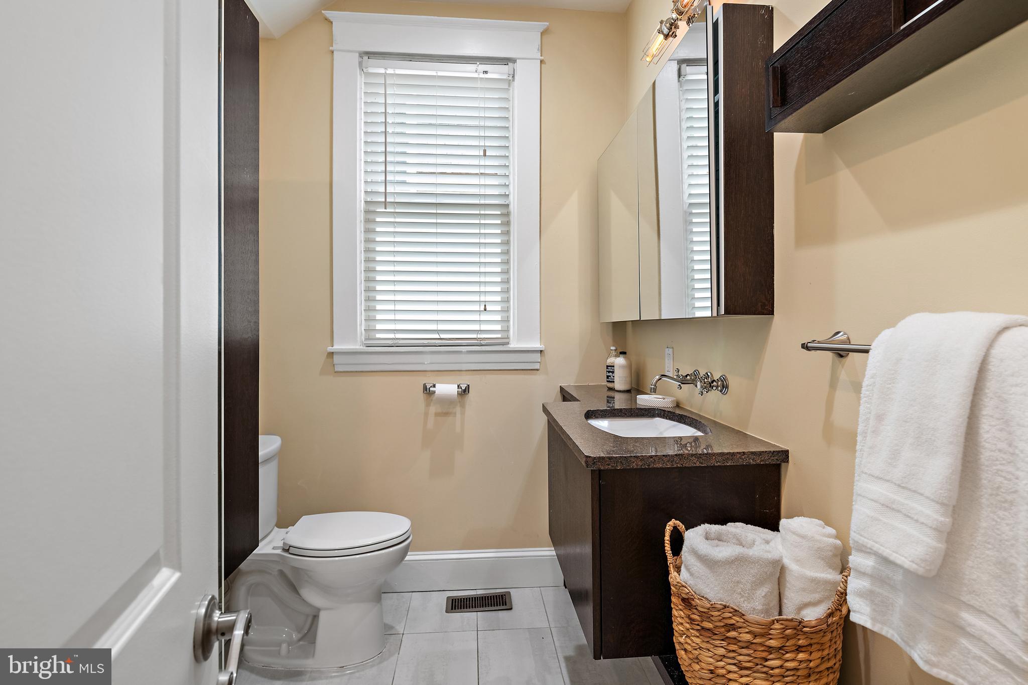 MURRAY HILL - Residential