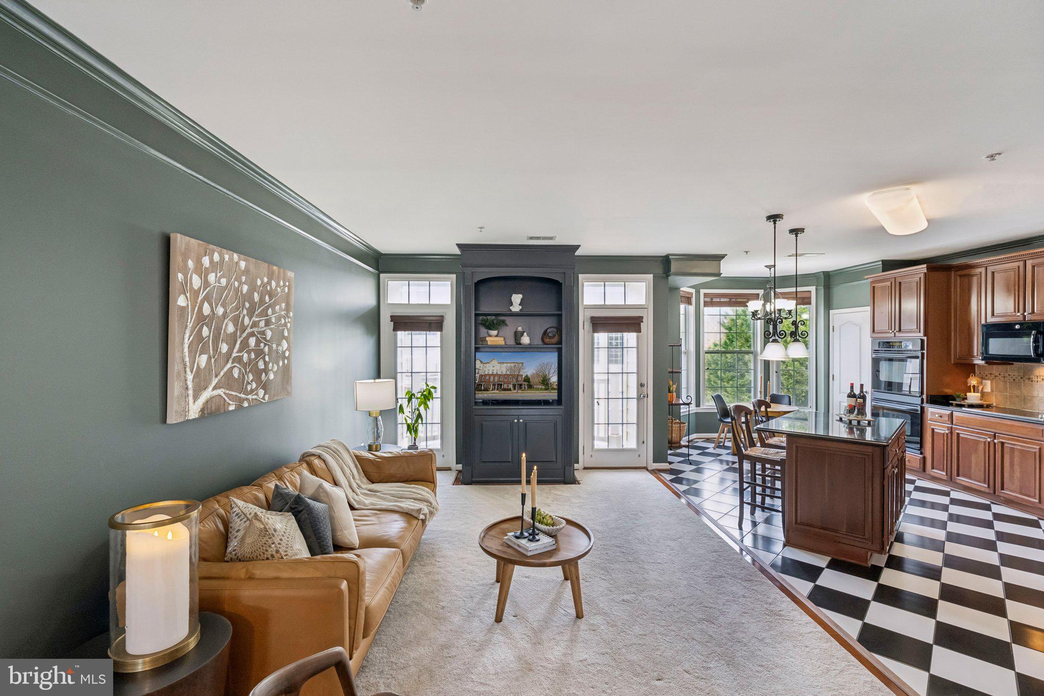 19301 DIAMOND LAKE DRIVE