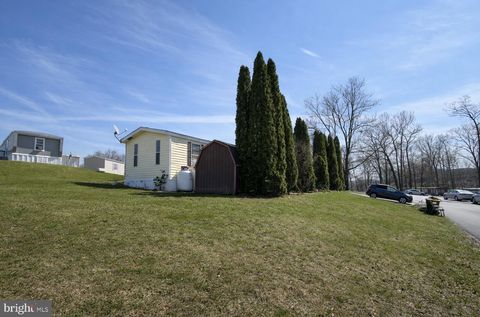 Mobile Home For Sale - 700 Salem Road #TRLR 41<br/> ETTERS, PA 17319