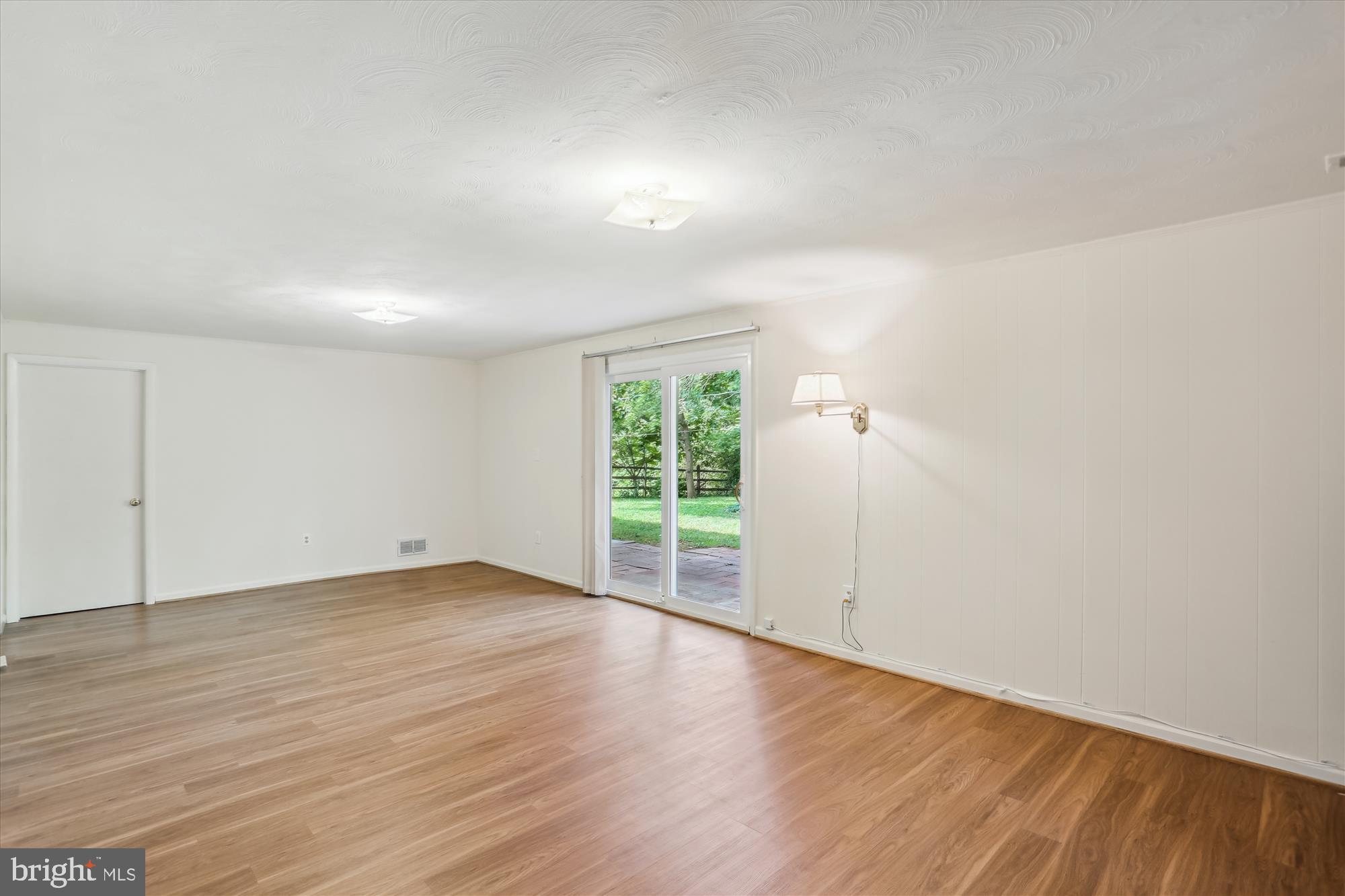 MILL CREEK TOWNE - Residential