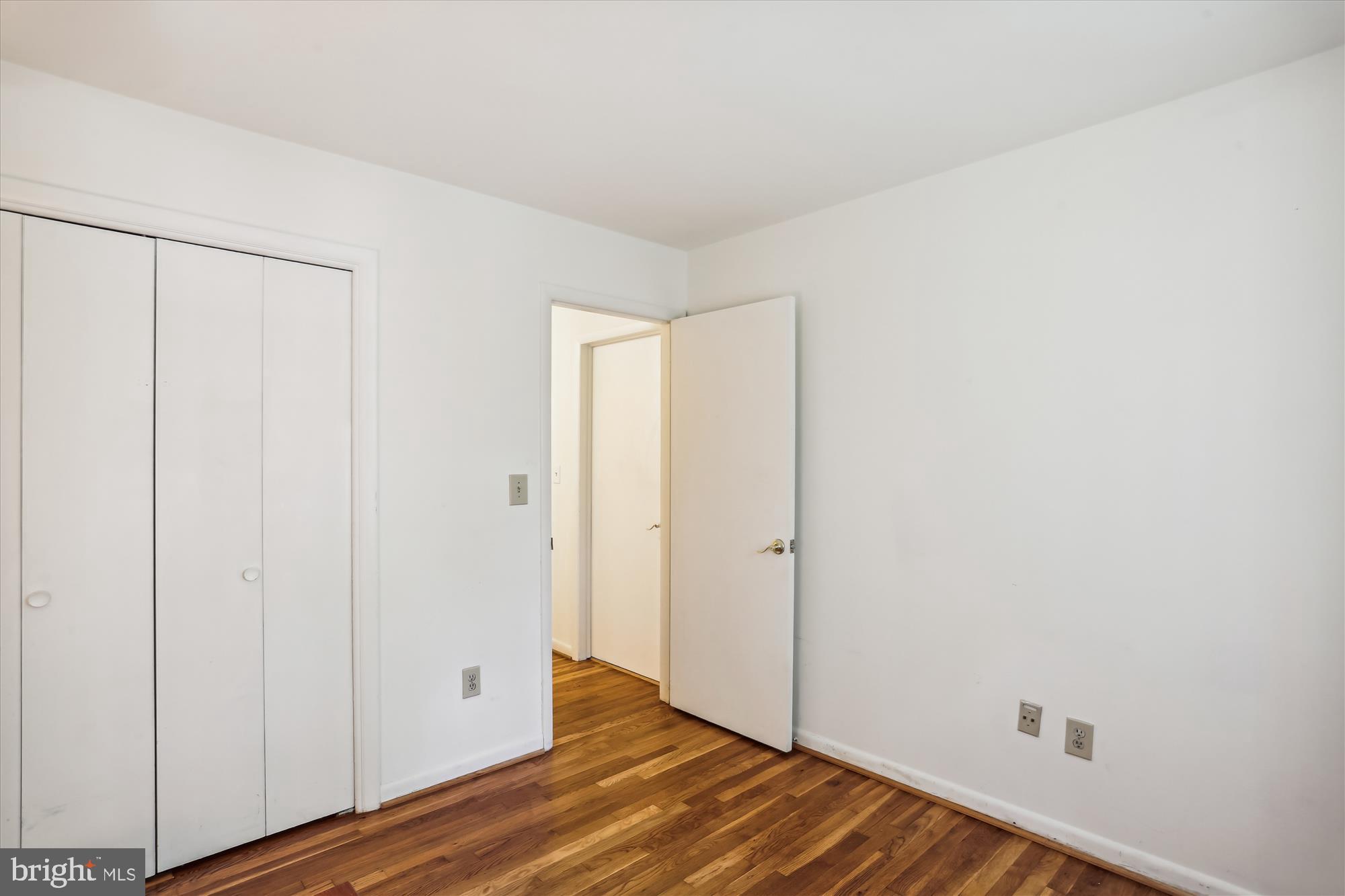 MILL CREEK TOWNE - Residential