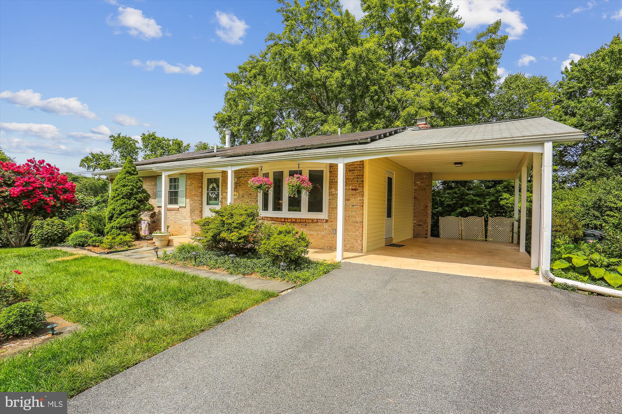 MILL CREEK TOWNE - Residential