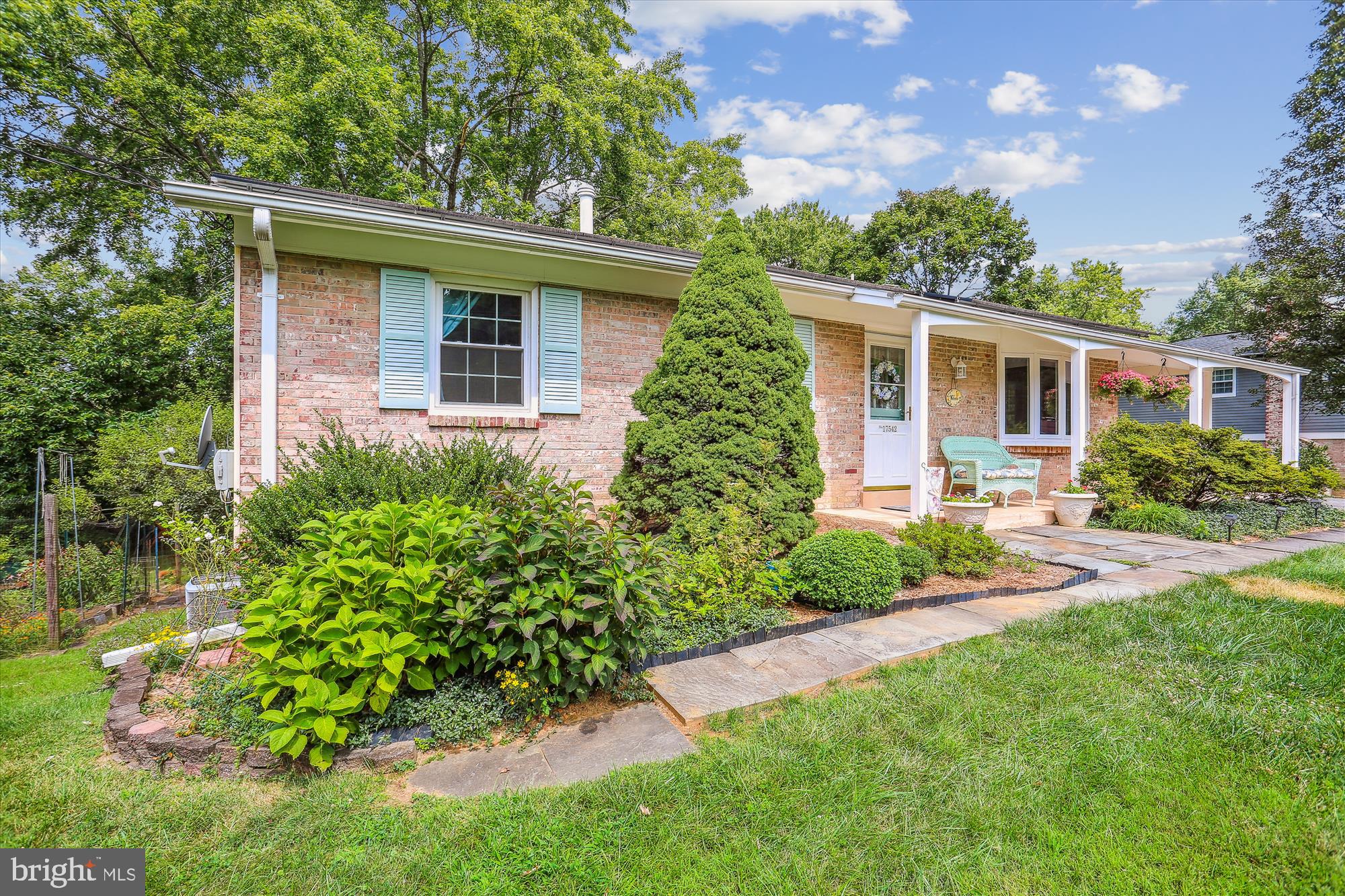 MILL CREEK TOWNE - Residential