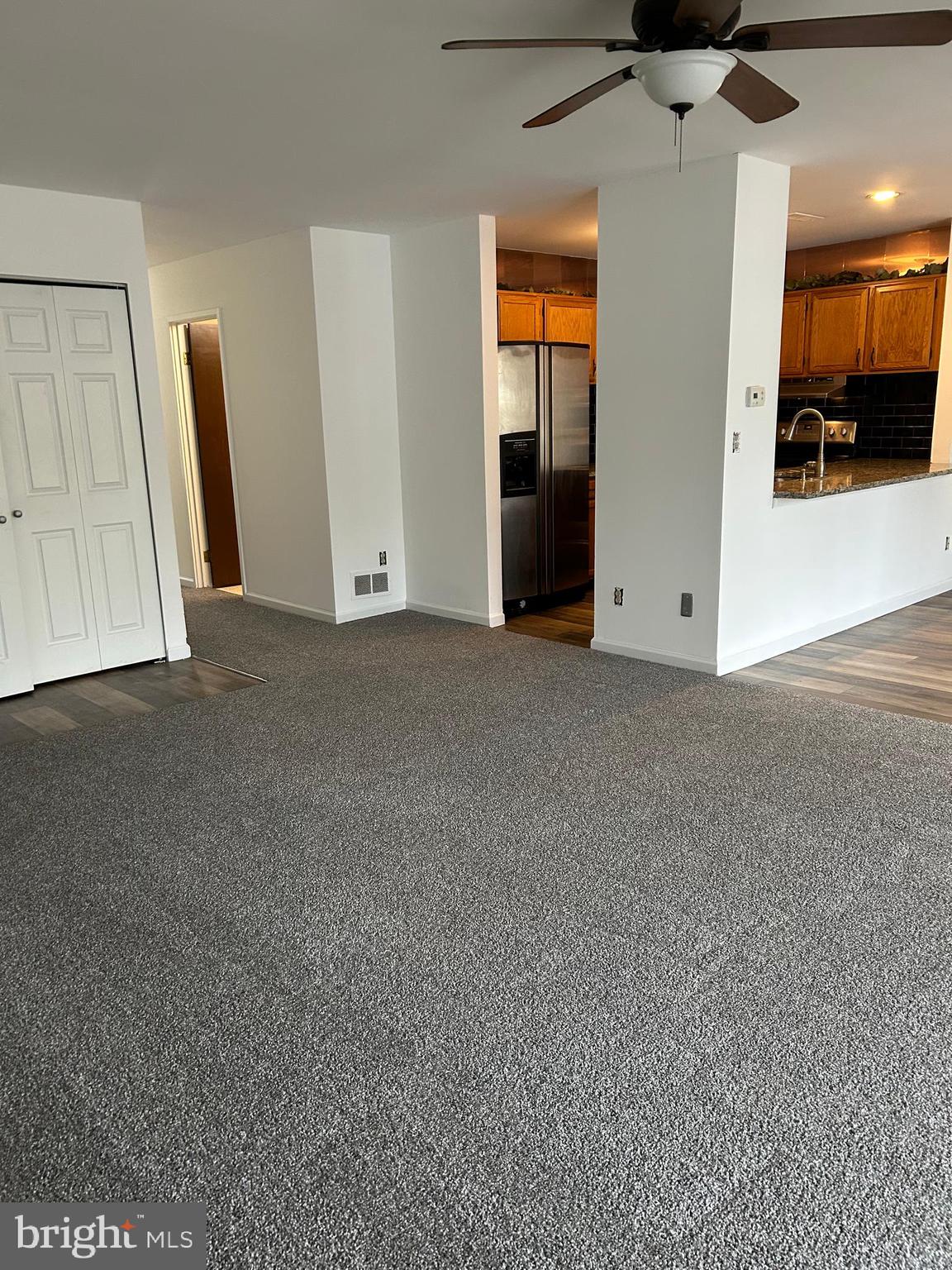 FLYING HILLS - Residential Lease