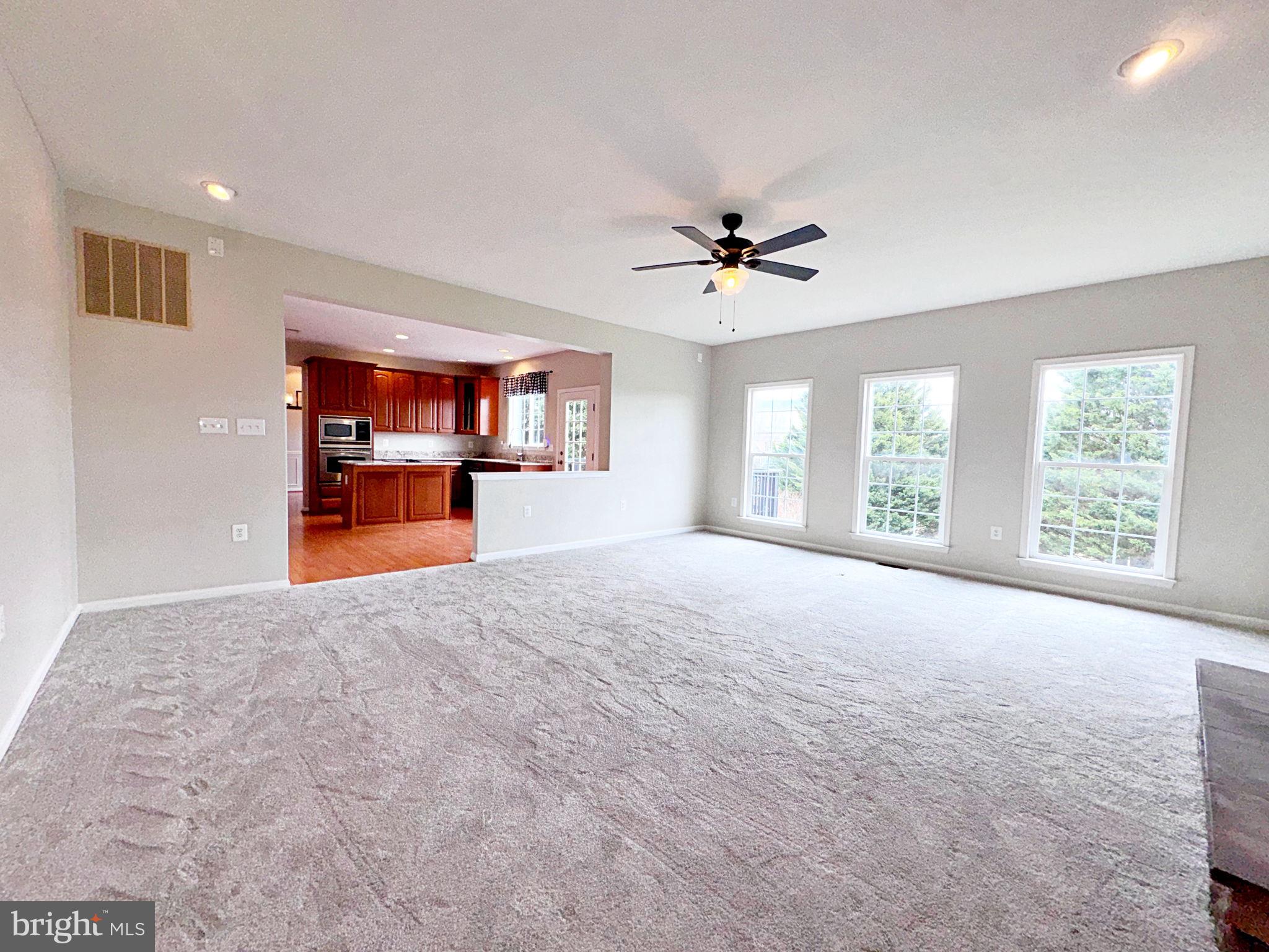 LOCUST HILL - Residential