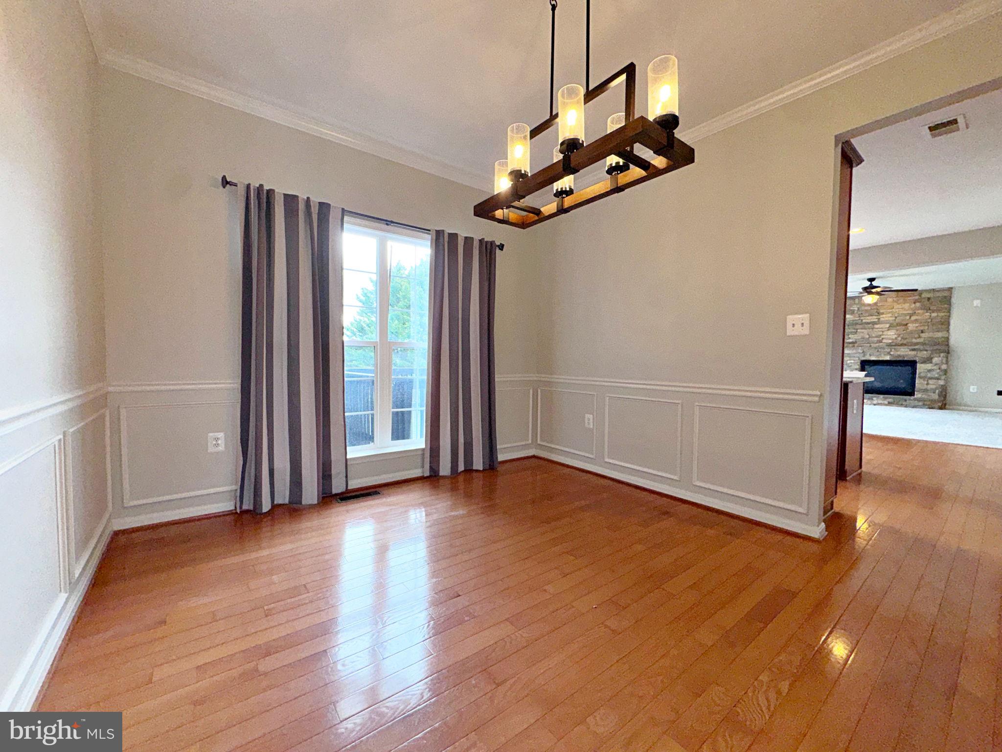 LOCUST HILL - Residential