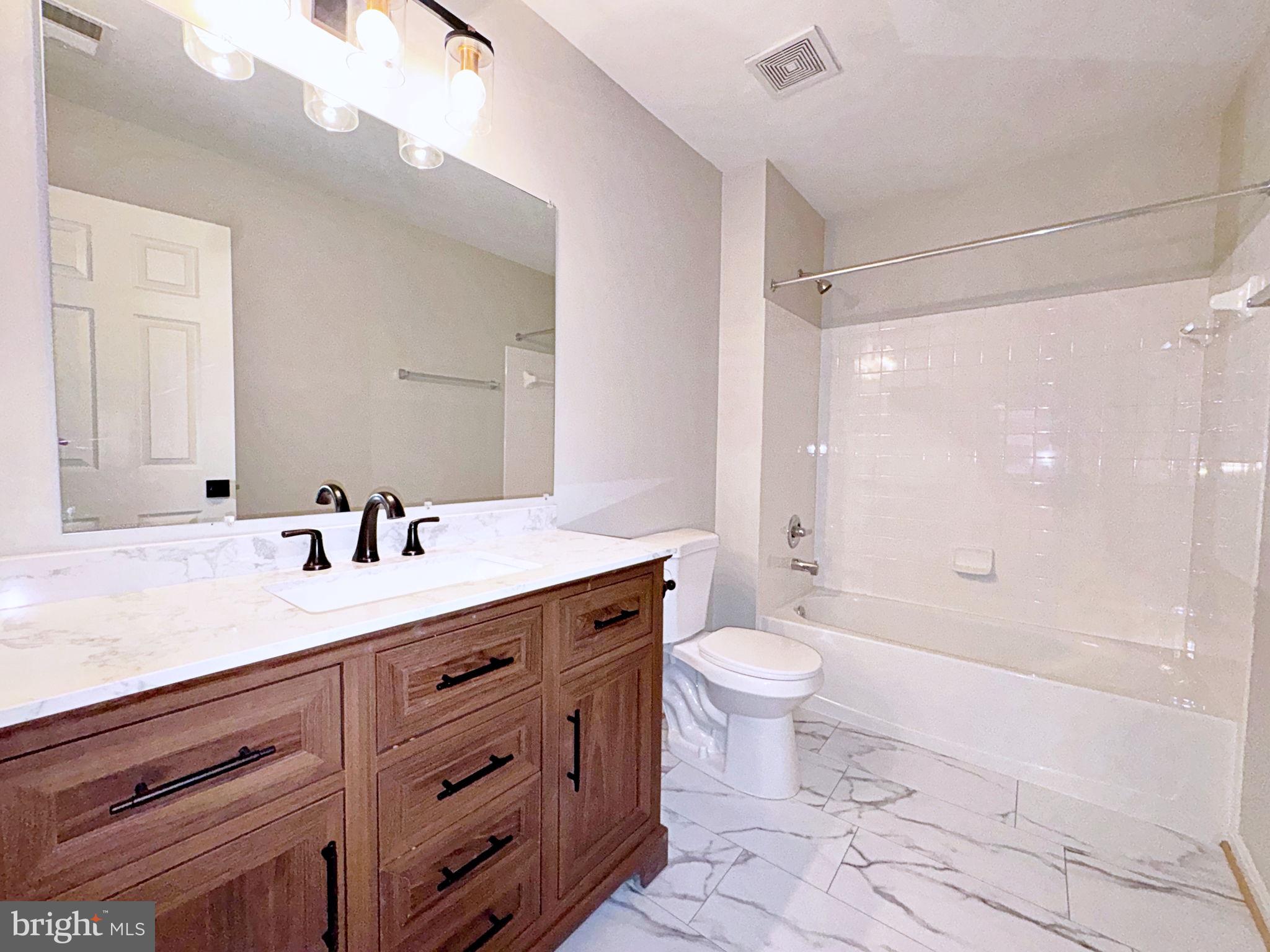 LOCUST HILL - Residential