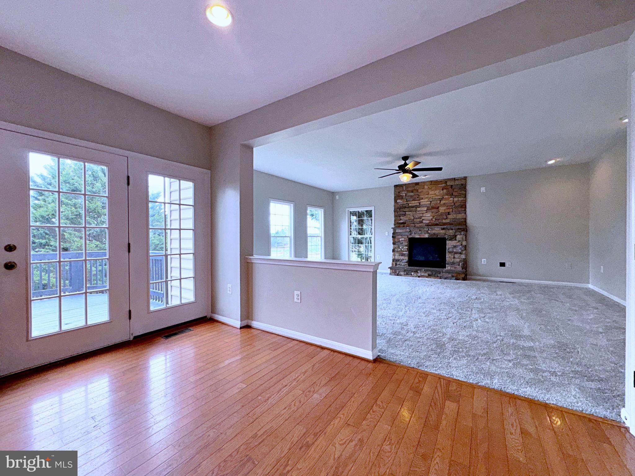 LOCUST HILL - Residential