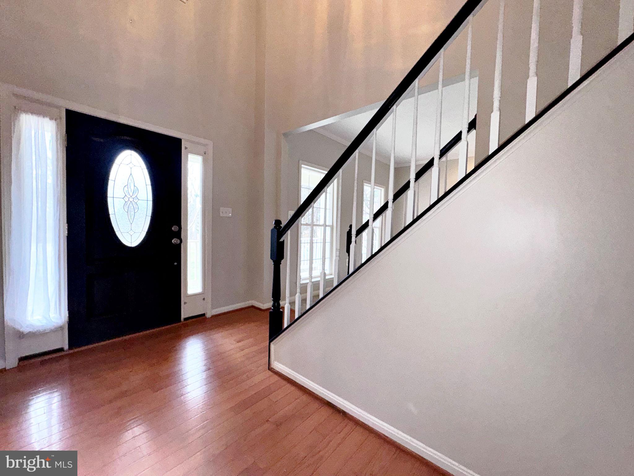 LOCUST HILL - Residential