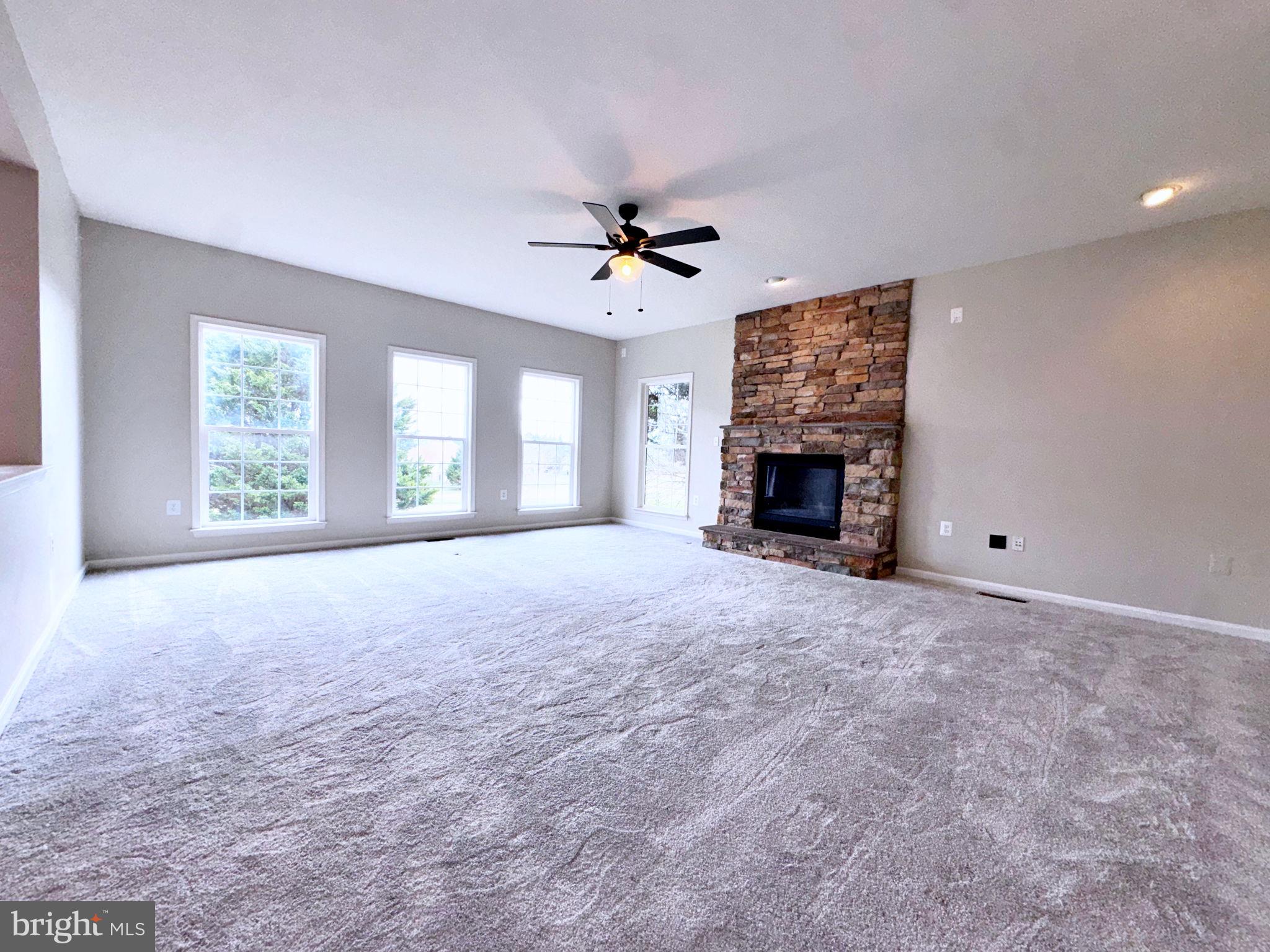 LOCUST HILL - Residential