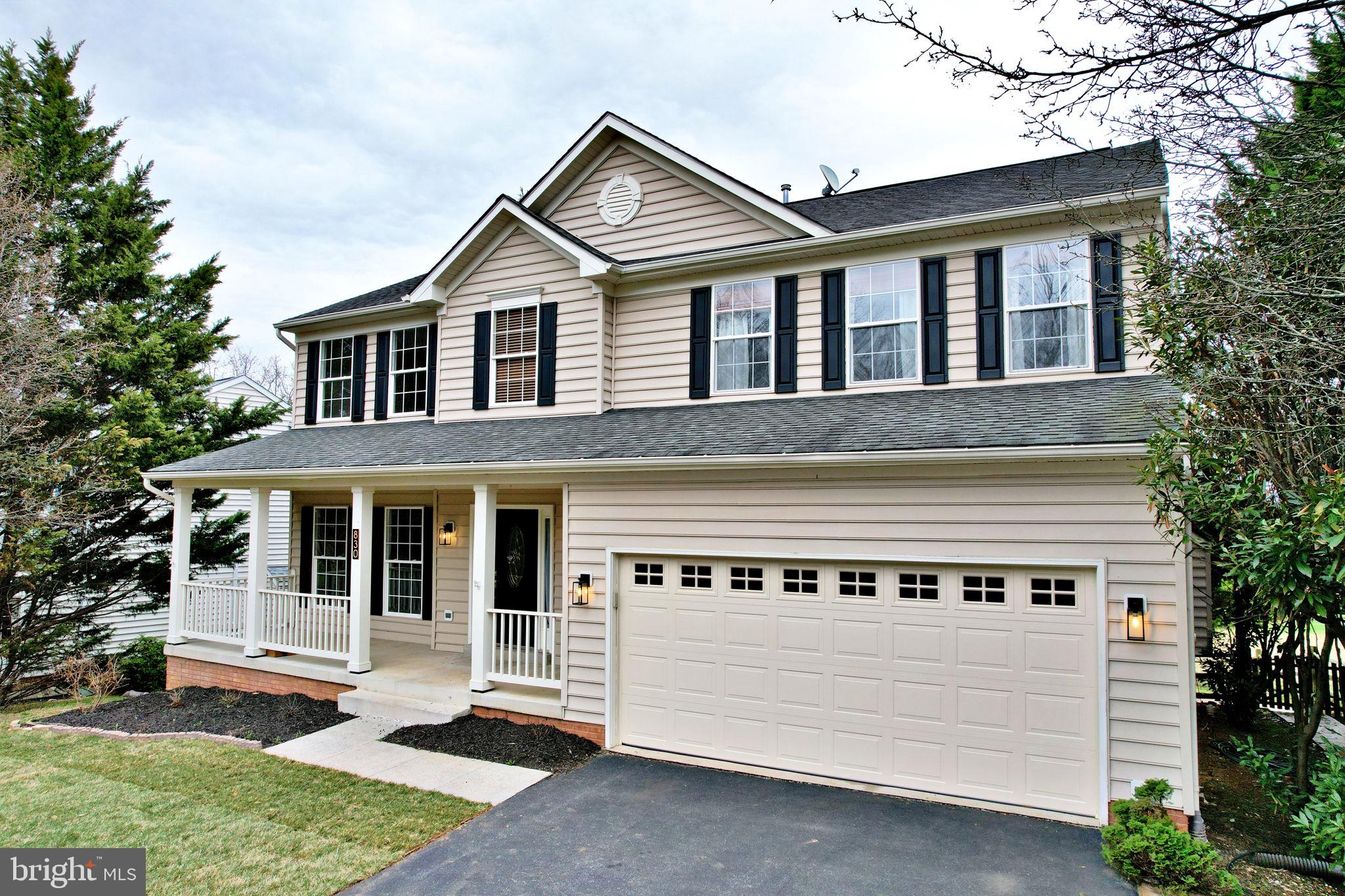 LOCUST HILL - Residential