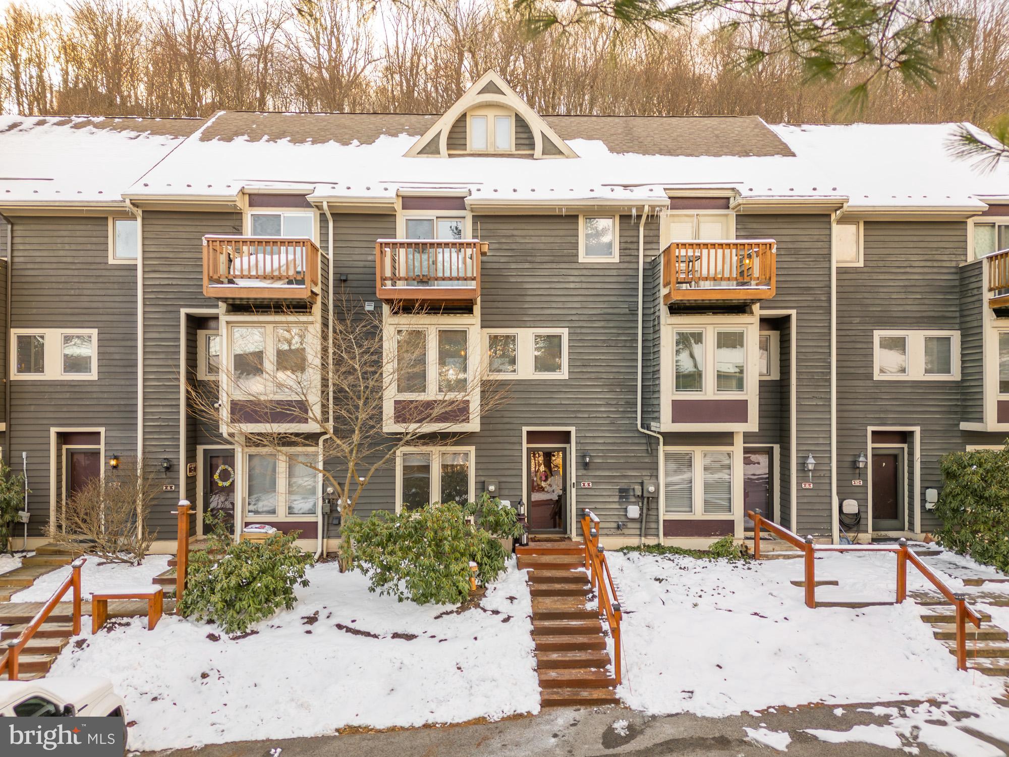 VILLAGES OF WISP - Residential