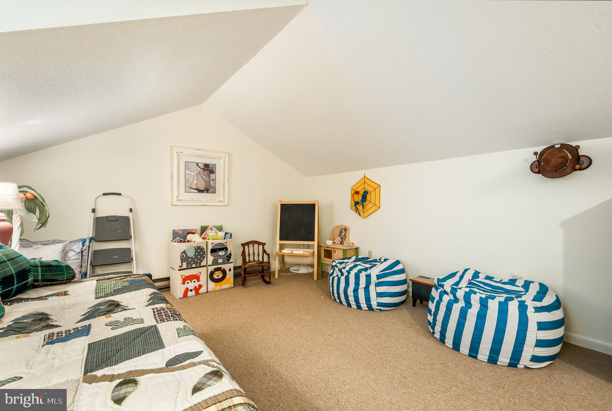 VILLAGES OF WISP - Residential