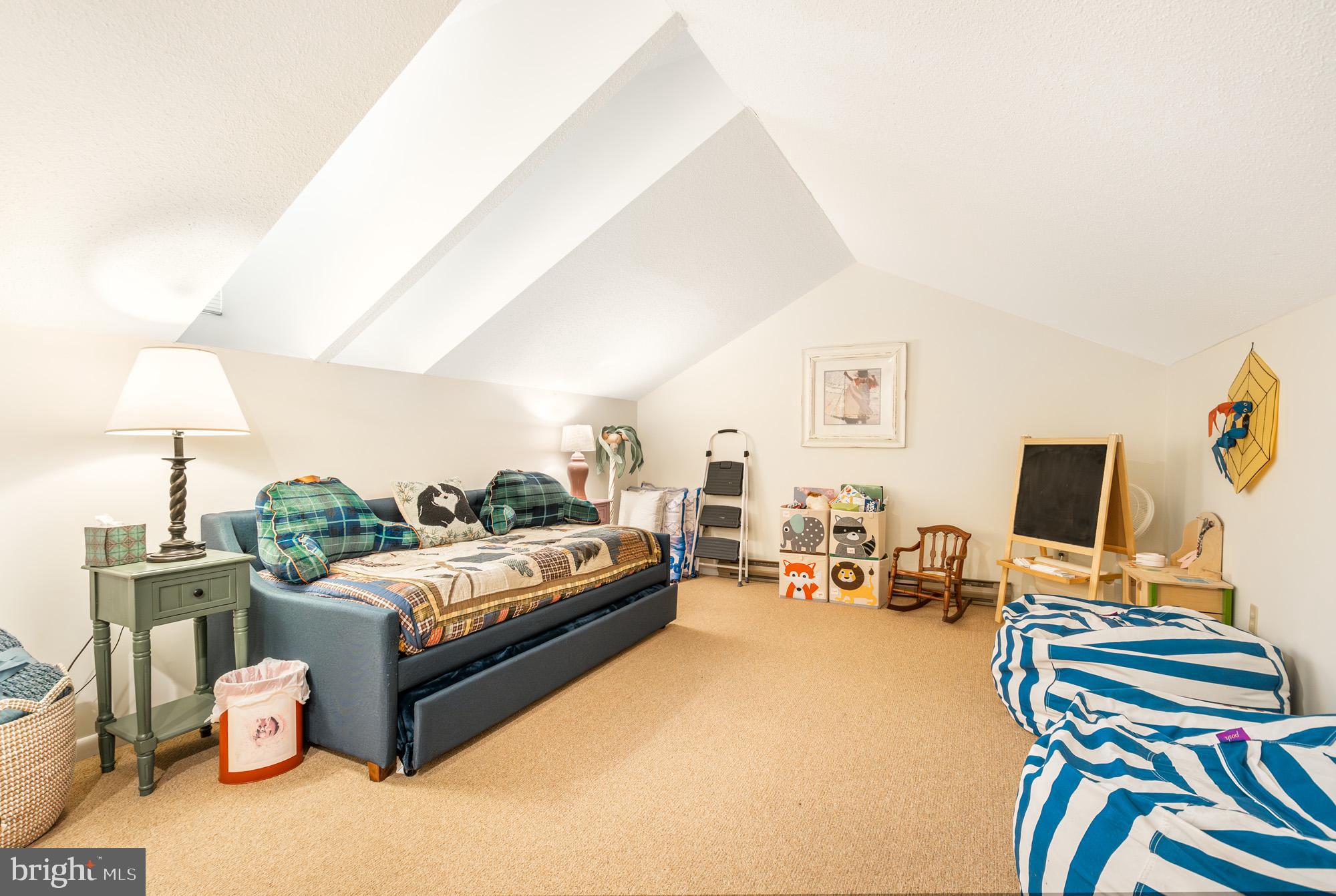 VILLAGES OF WISP - Residential