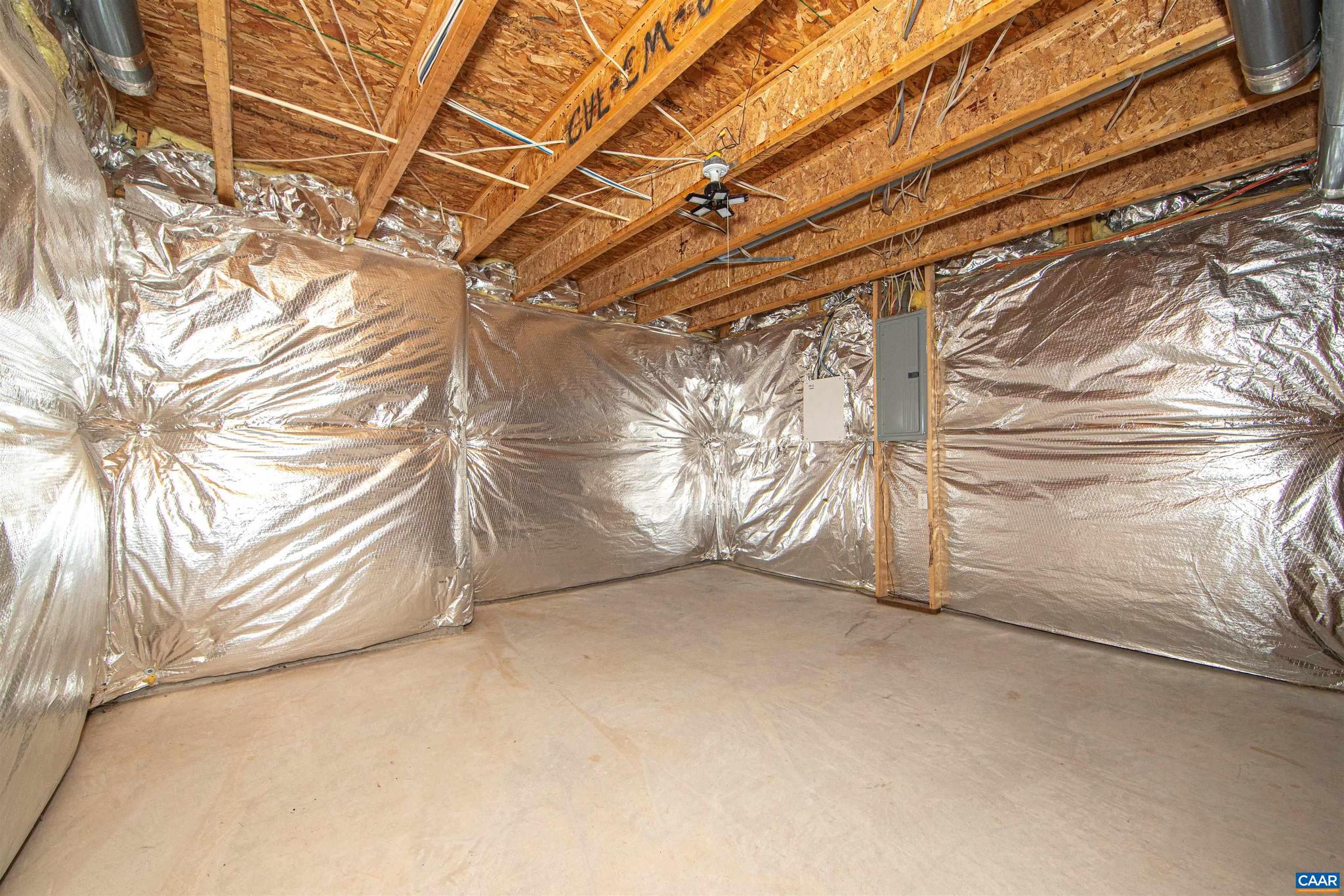 SPRING CREEK - Residential