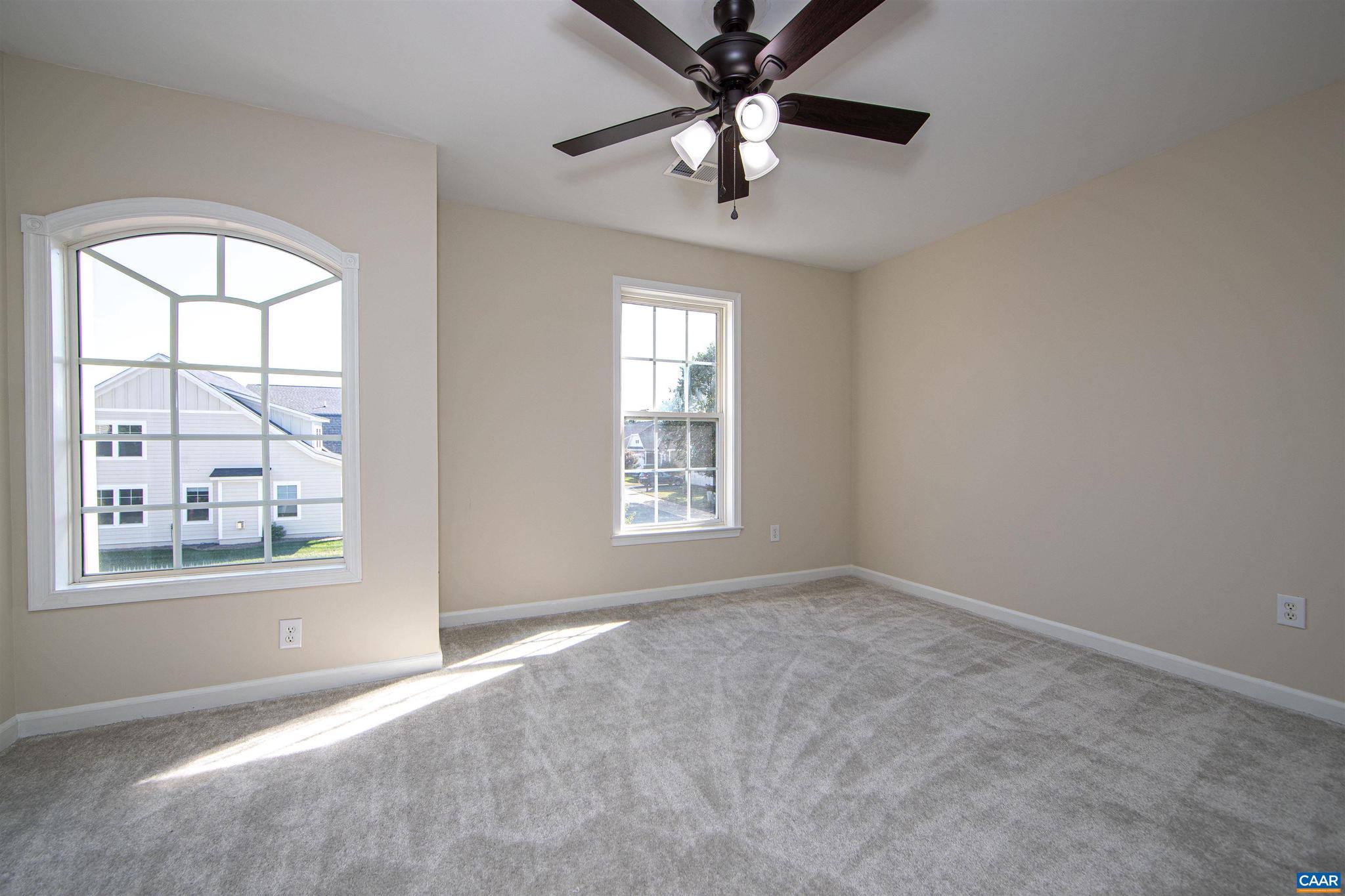 SPRING CREEK - Residential