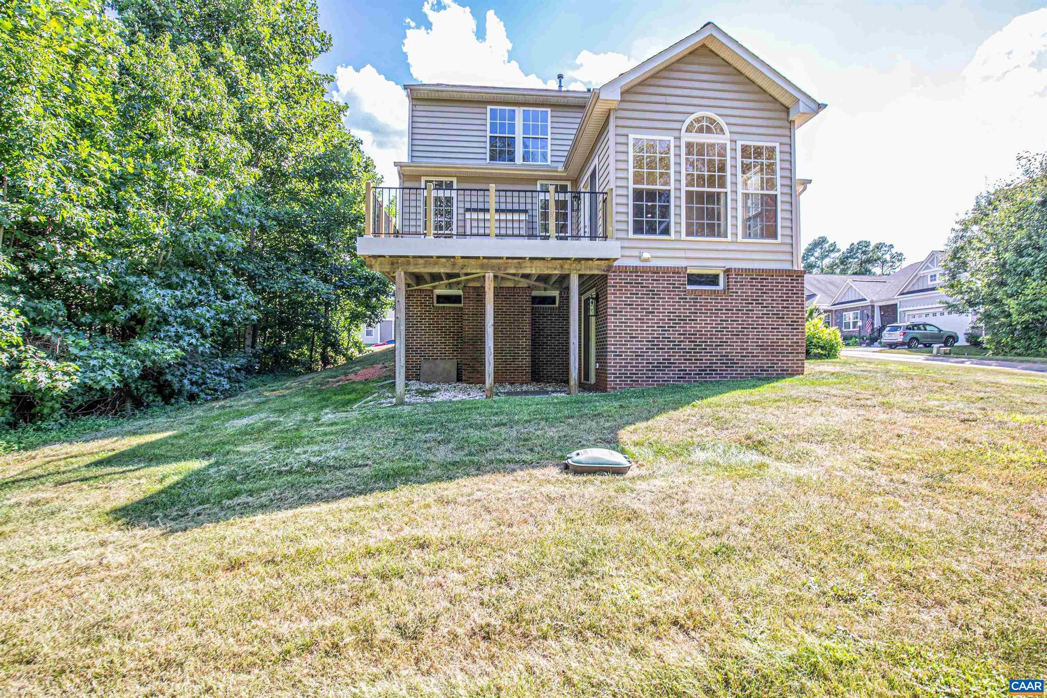 SPRING CREEK - Residential