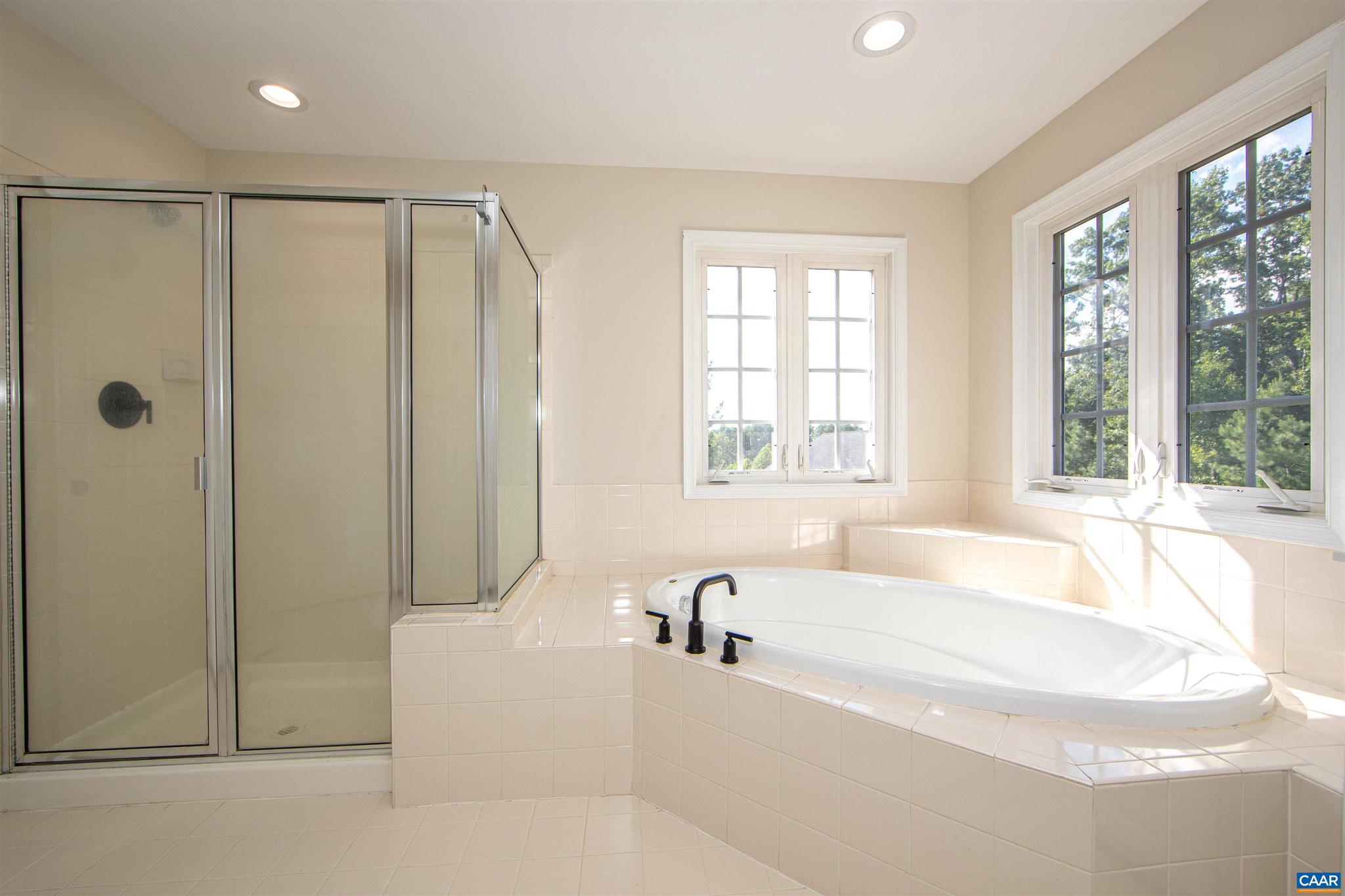 SPRING CREEK - Residential